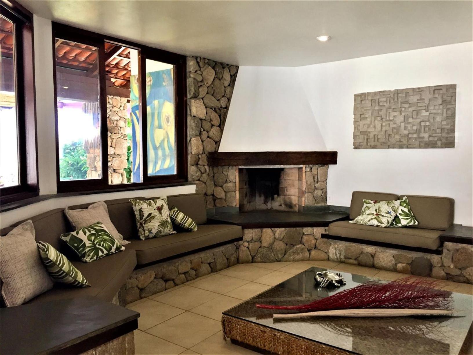Casa PÉ NA AREIA de REVISTA