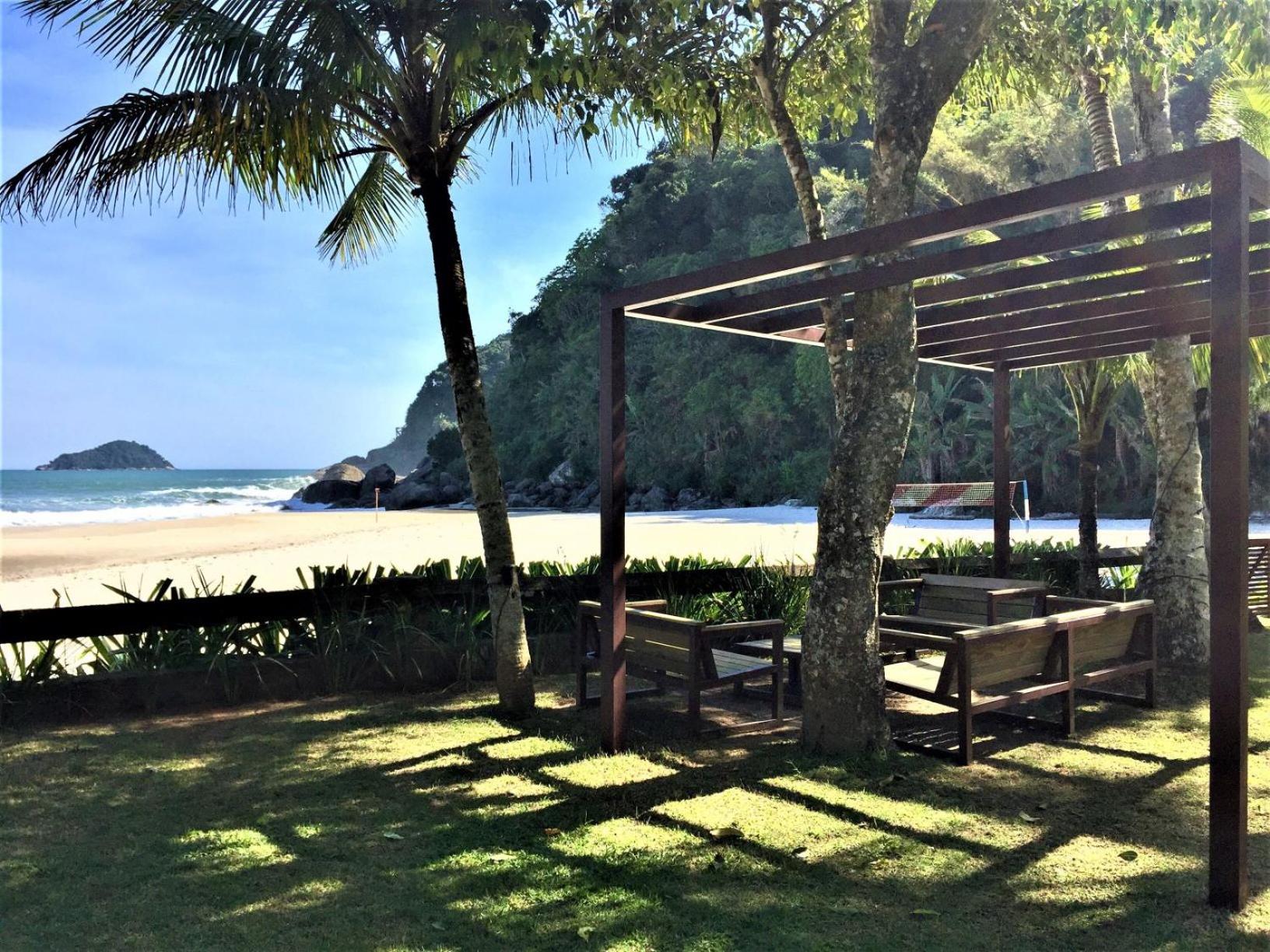 Casa PÉ NA AREIA de REVISTA
