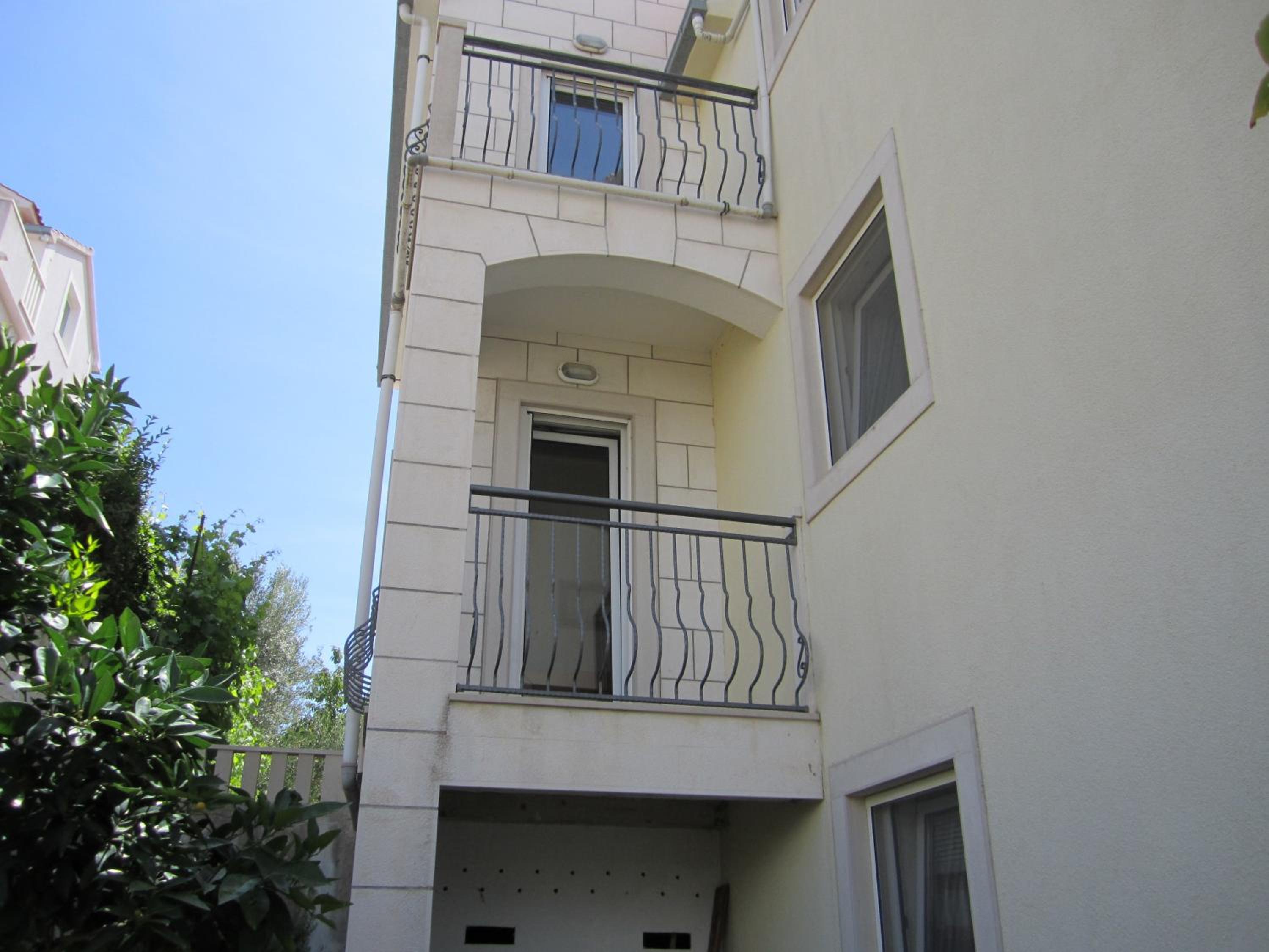 Apartments Nives