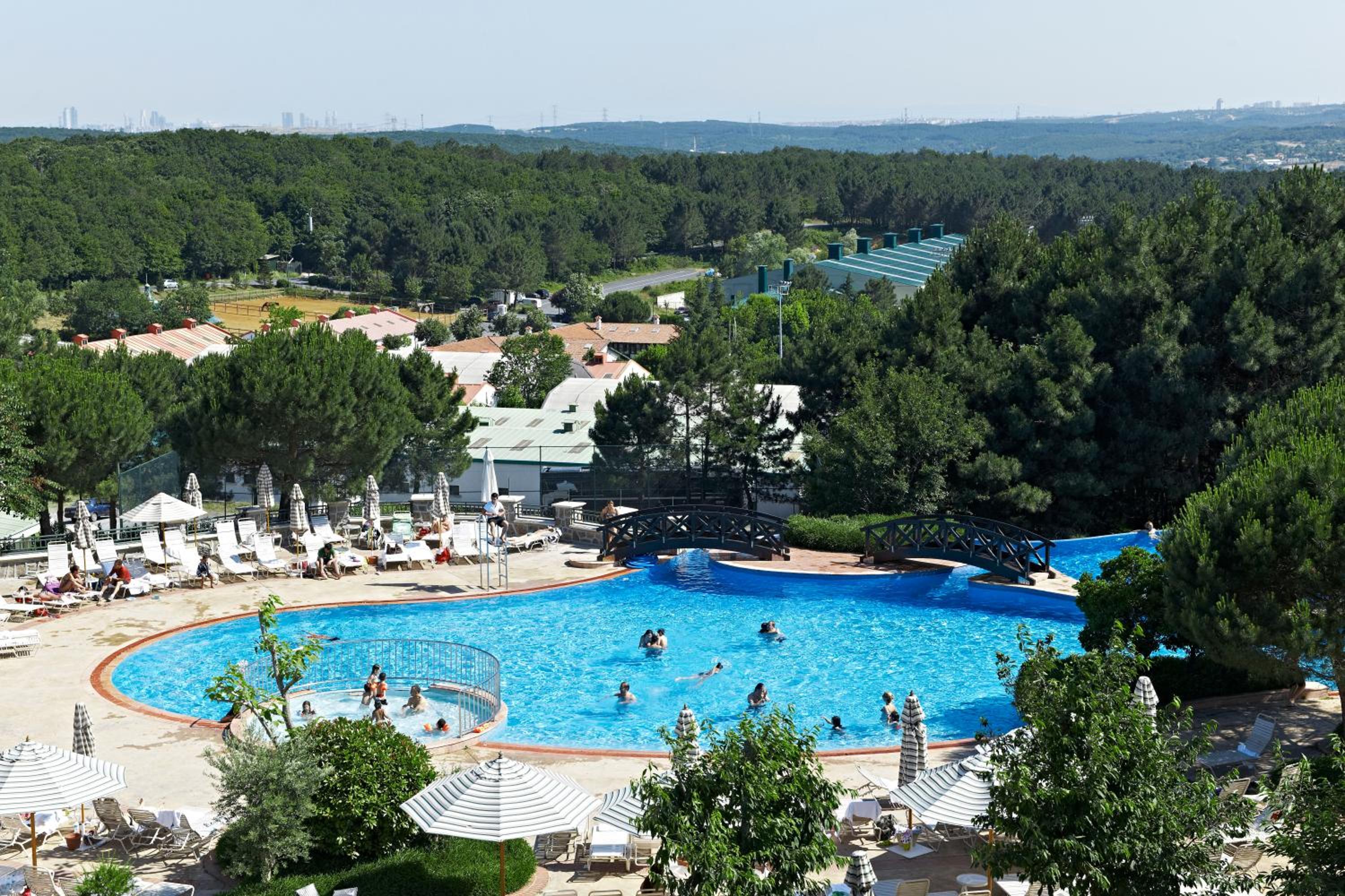 Kemer Country Otel İstanbul - Image 75