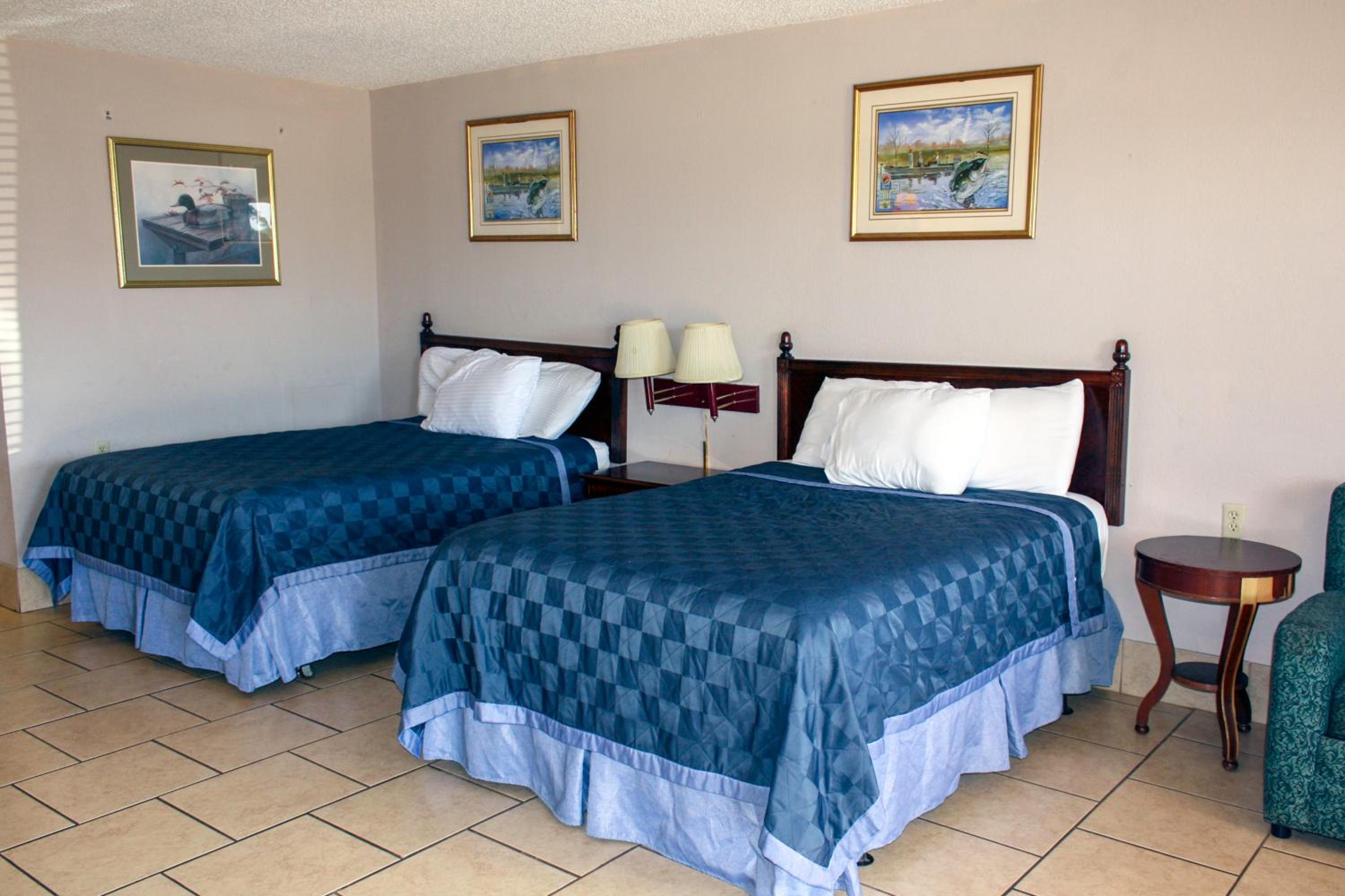 Toledo Town Inn view 4