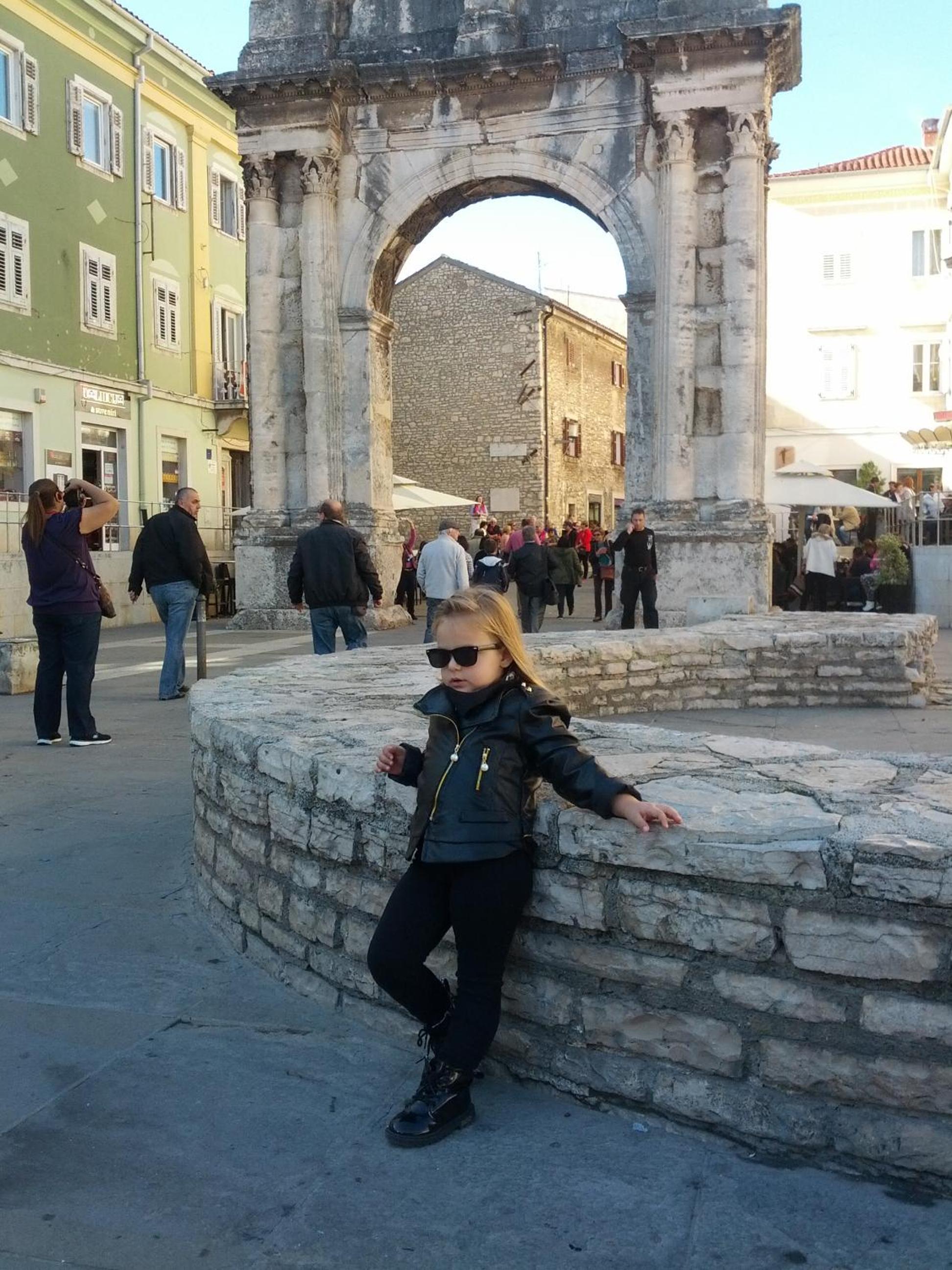 Photo 36