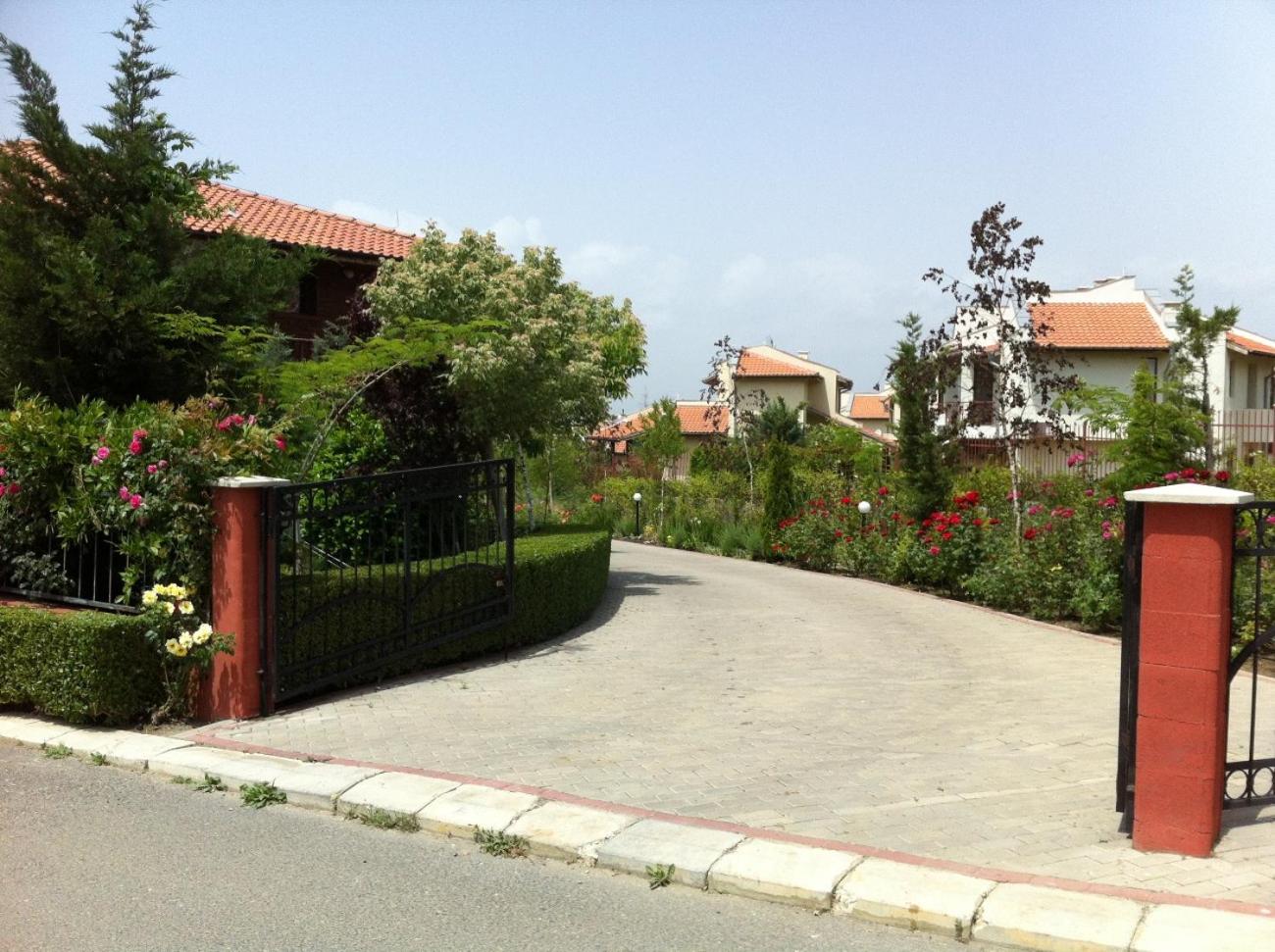 HillTop Villa