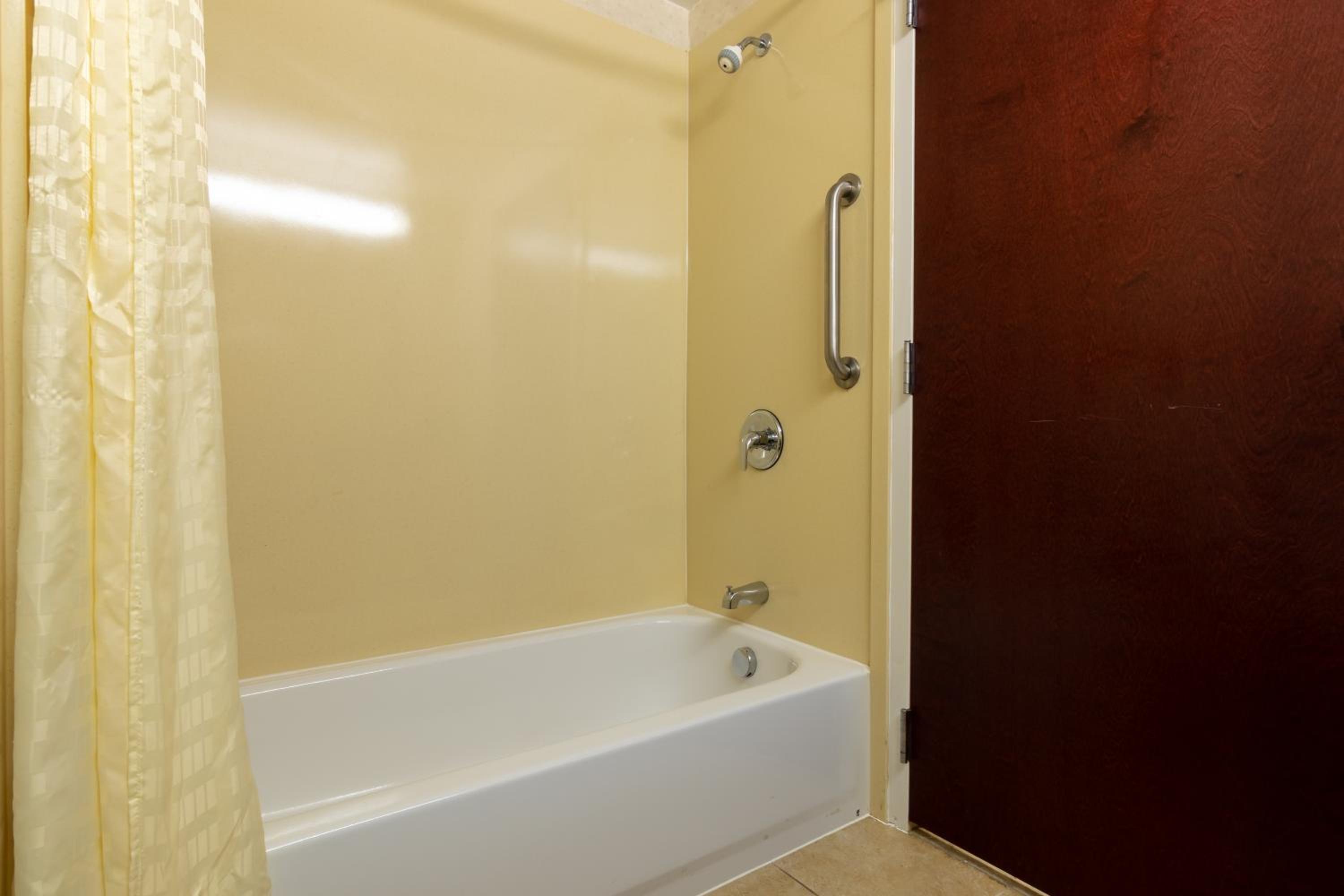 Executive Inn Suites Upper Marlboro - Property Image 18
