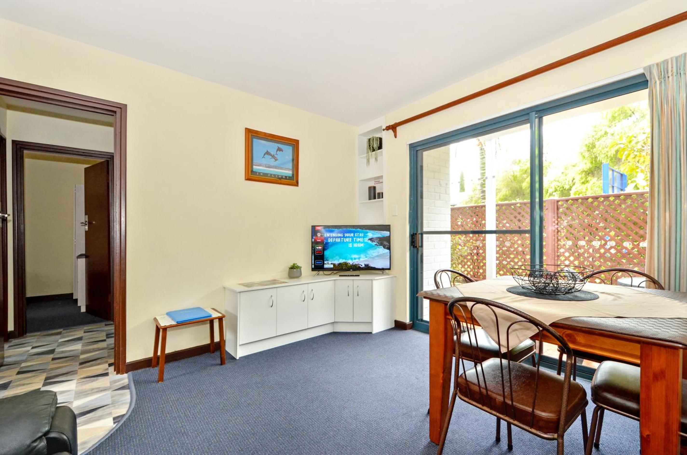 Dolphin Lodge Albany - Self Contained Apartments at Middleton Beach