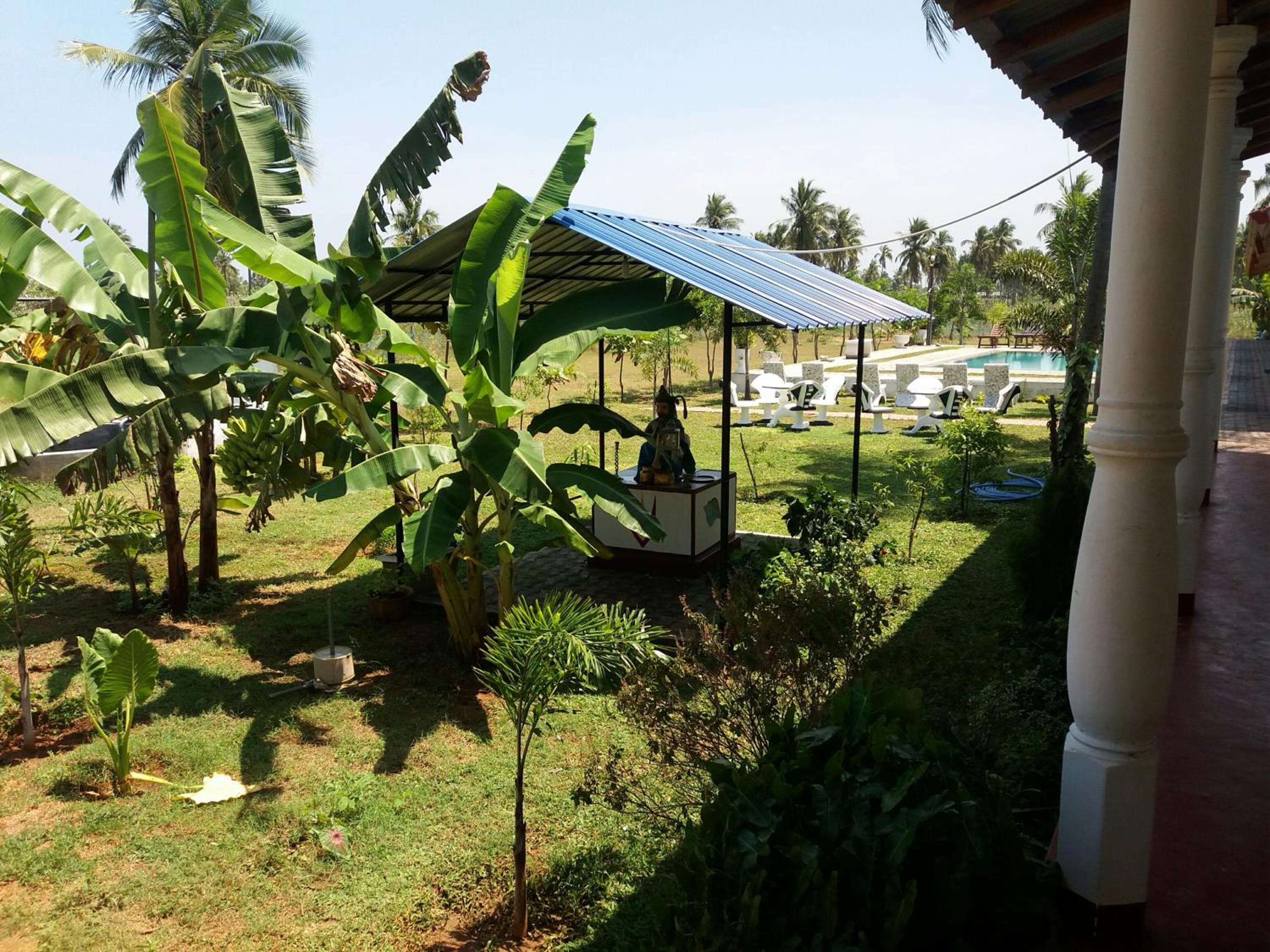 Shan Guest and Restaurant Nilaveli