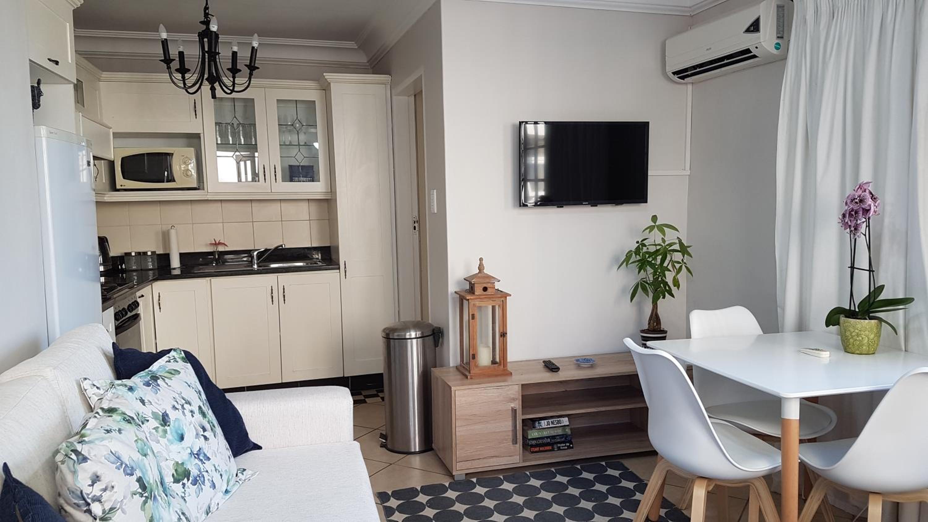 Innes Road Durban Accommodation 2 bedroom private unit