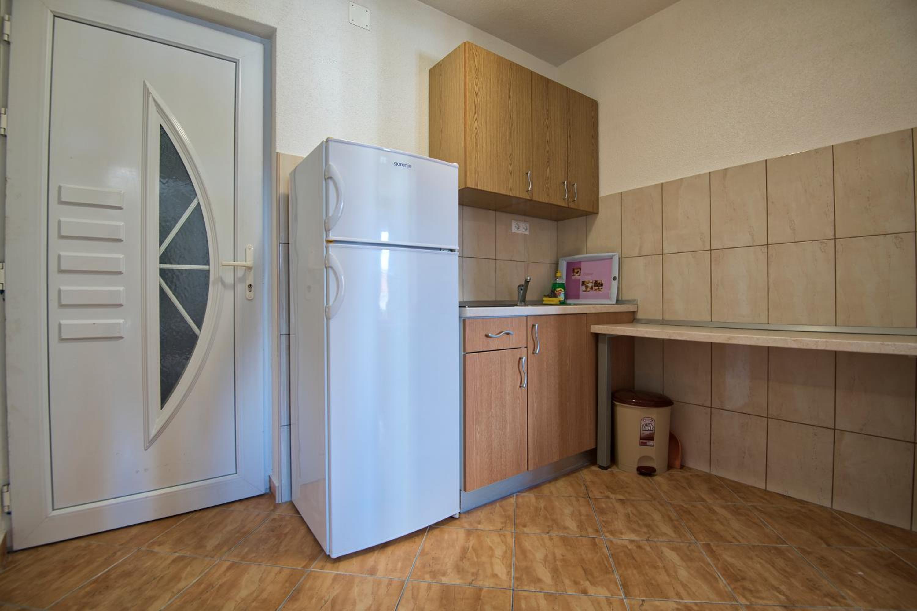 Apartments & rooms Leon
