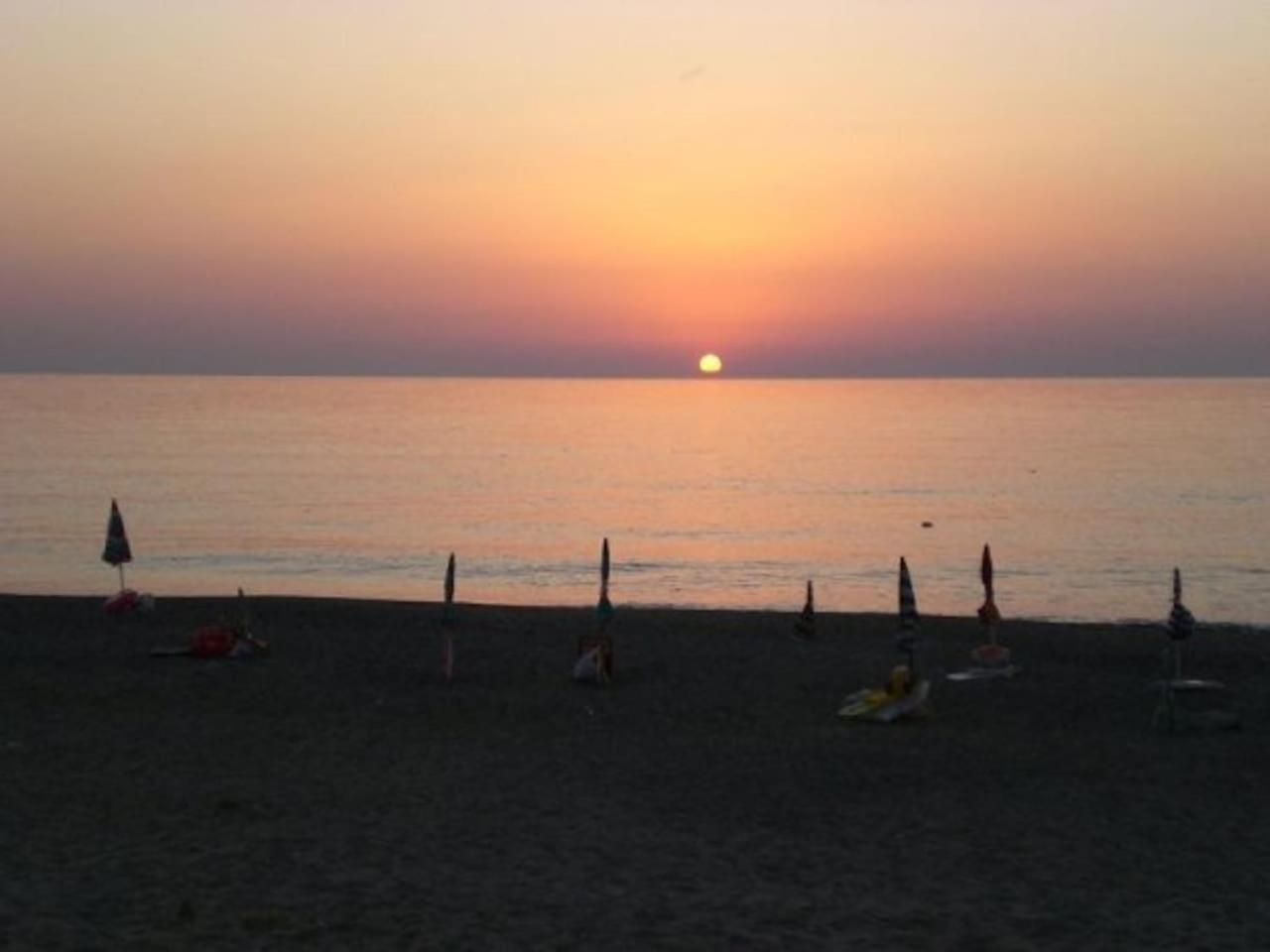 Slow holidays in Calabria tradizioni eno-gastonomia tra borgo e mare