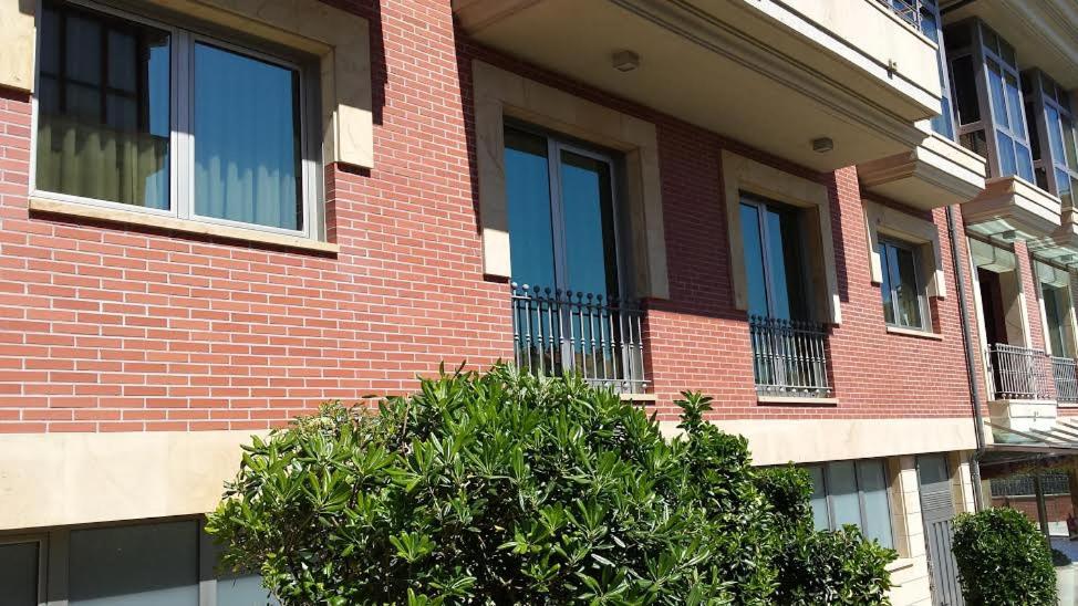 Apartamentos Maritimo Ris con garaje