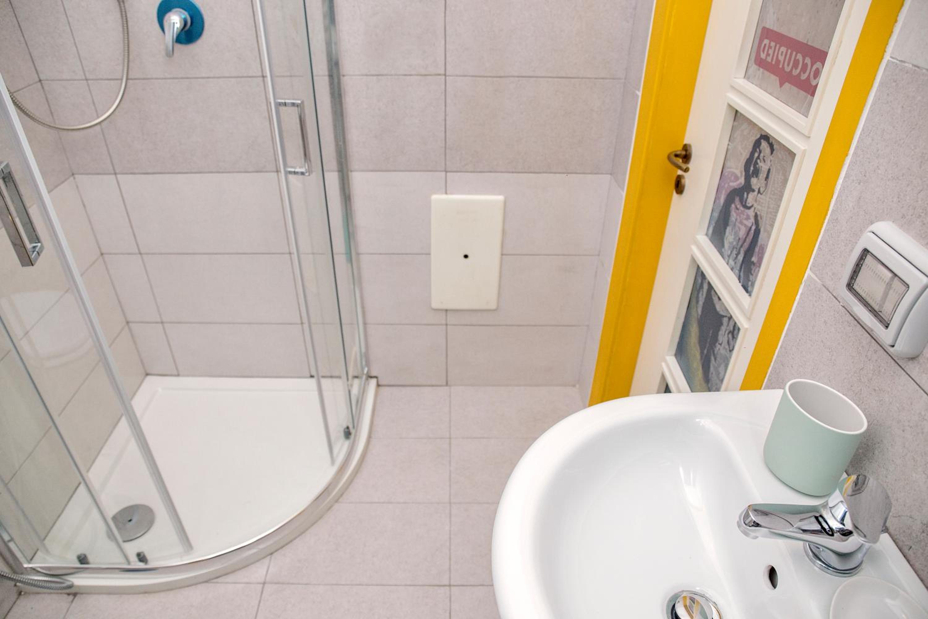 26 Urban Guest House