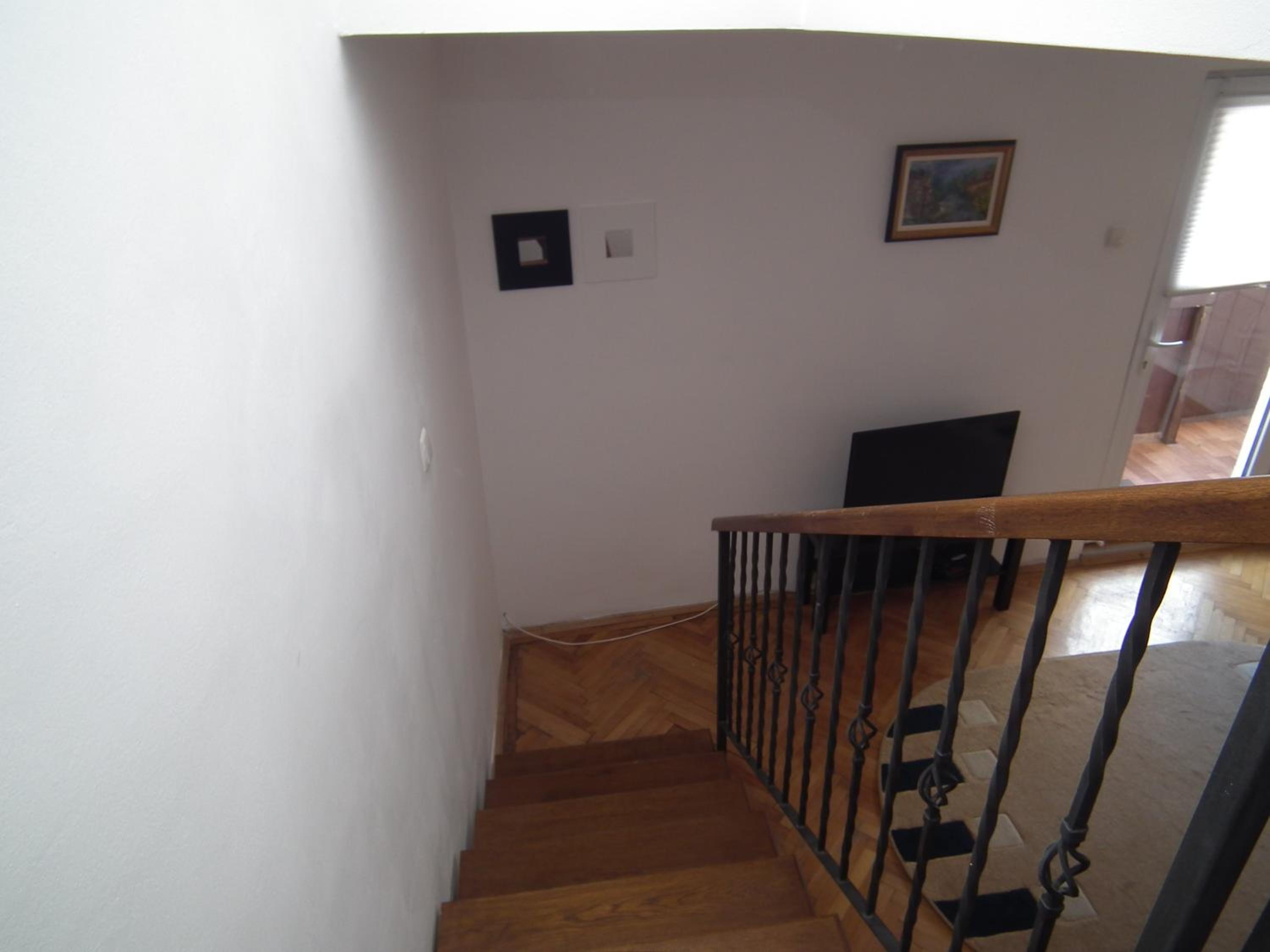 Photo 52
