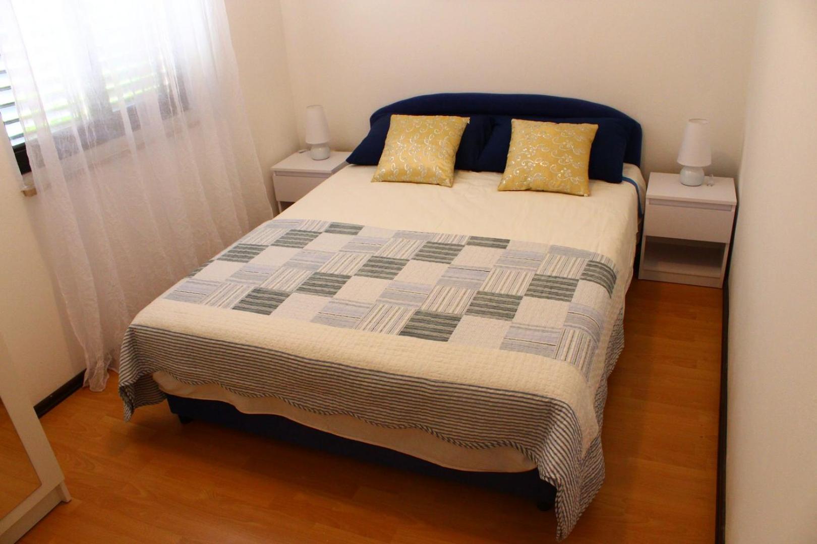 Apartment Arna