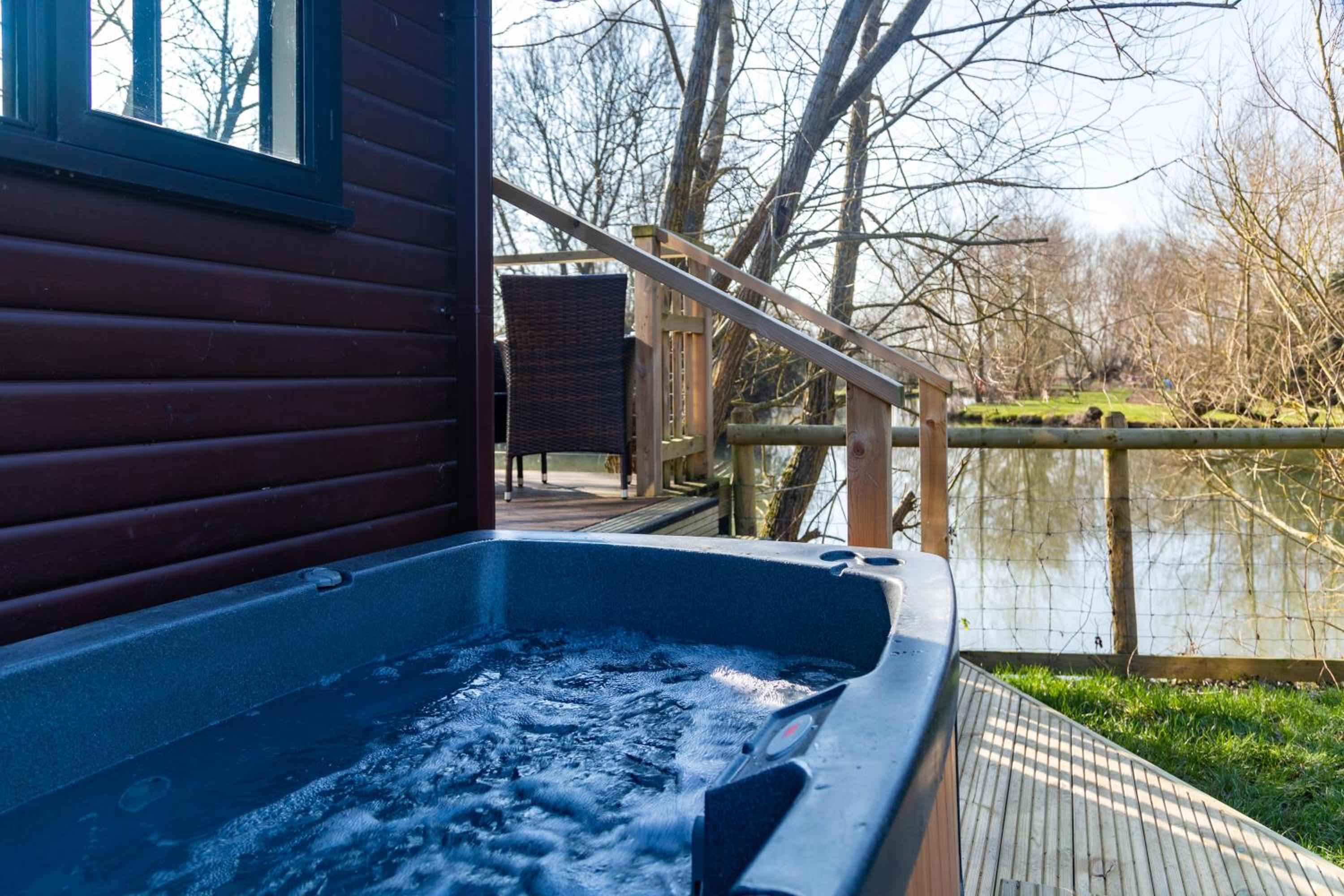 Fairwood Lakes Holiday Park