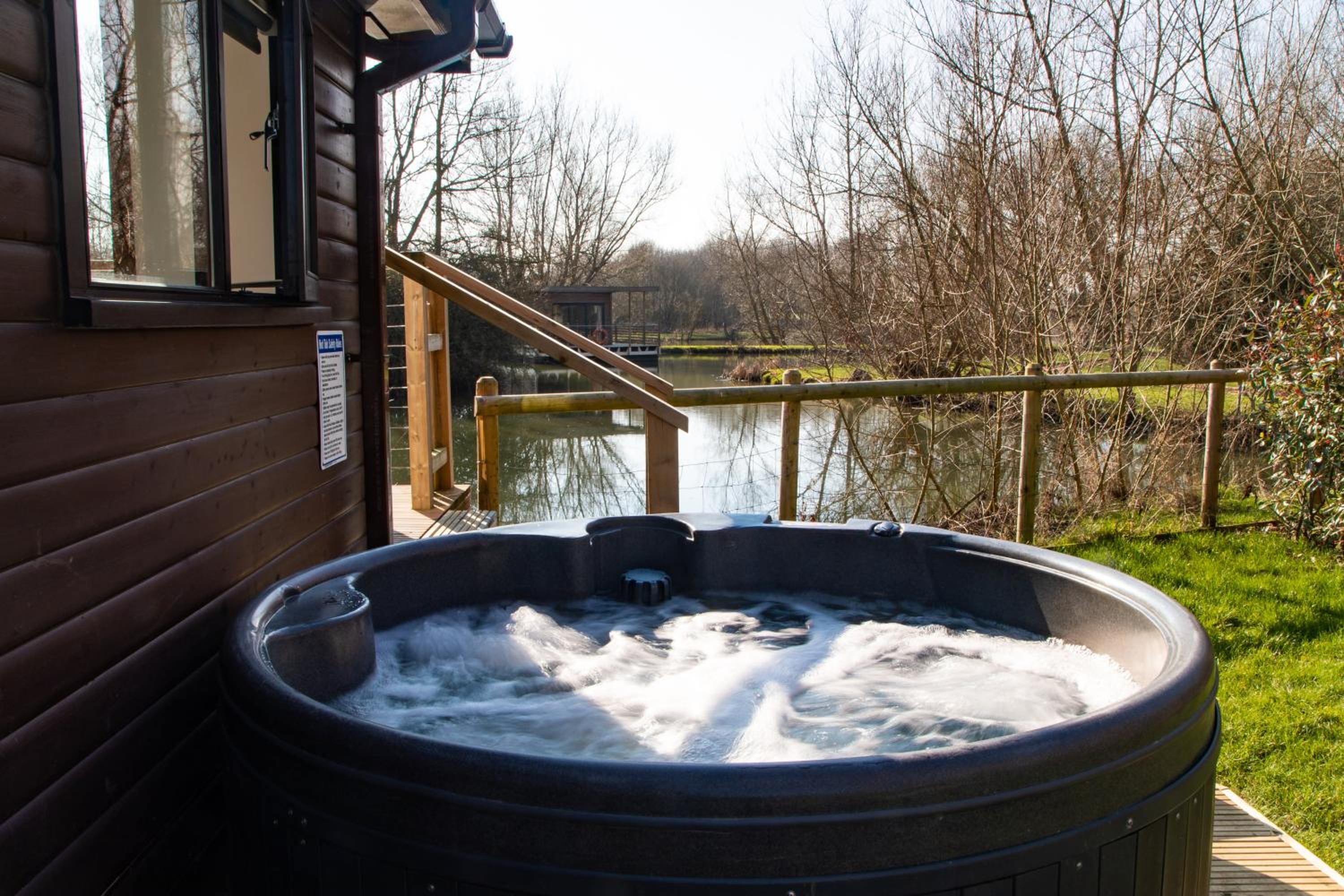 Fairwood Lakes Holiday Park