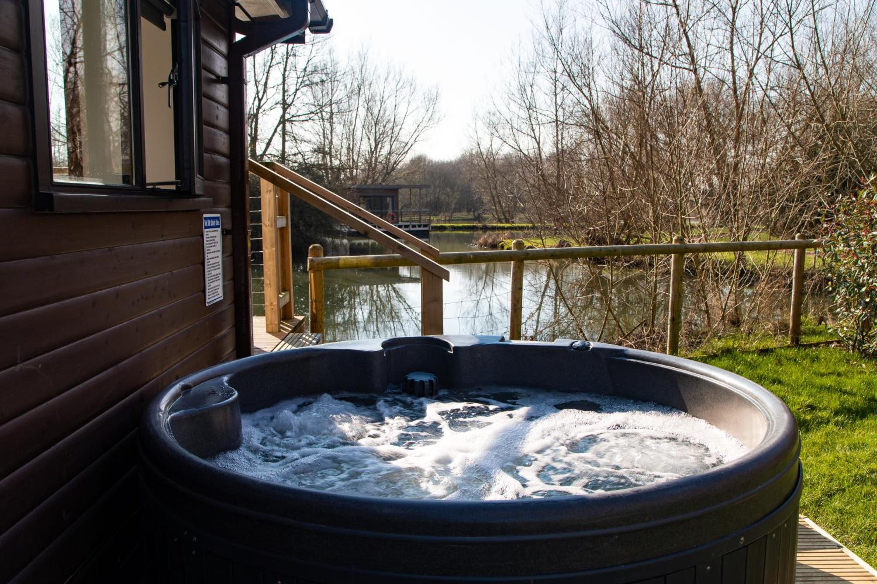 Fairwood Lakes Holiday Park