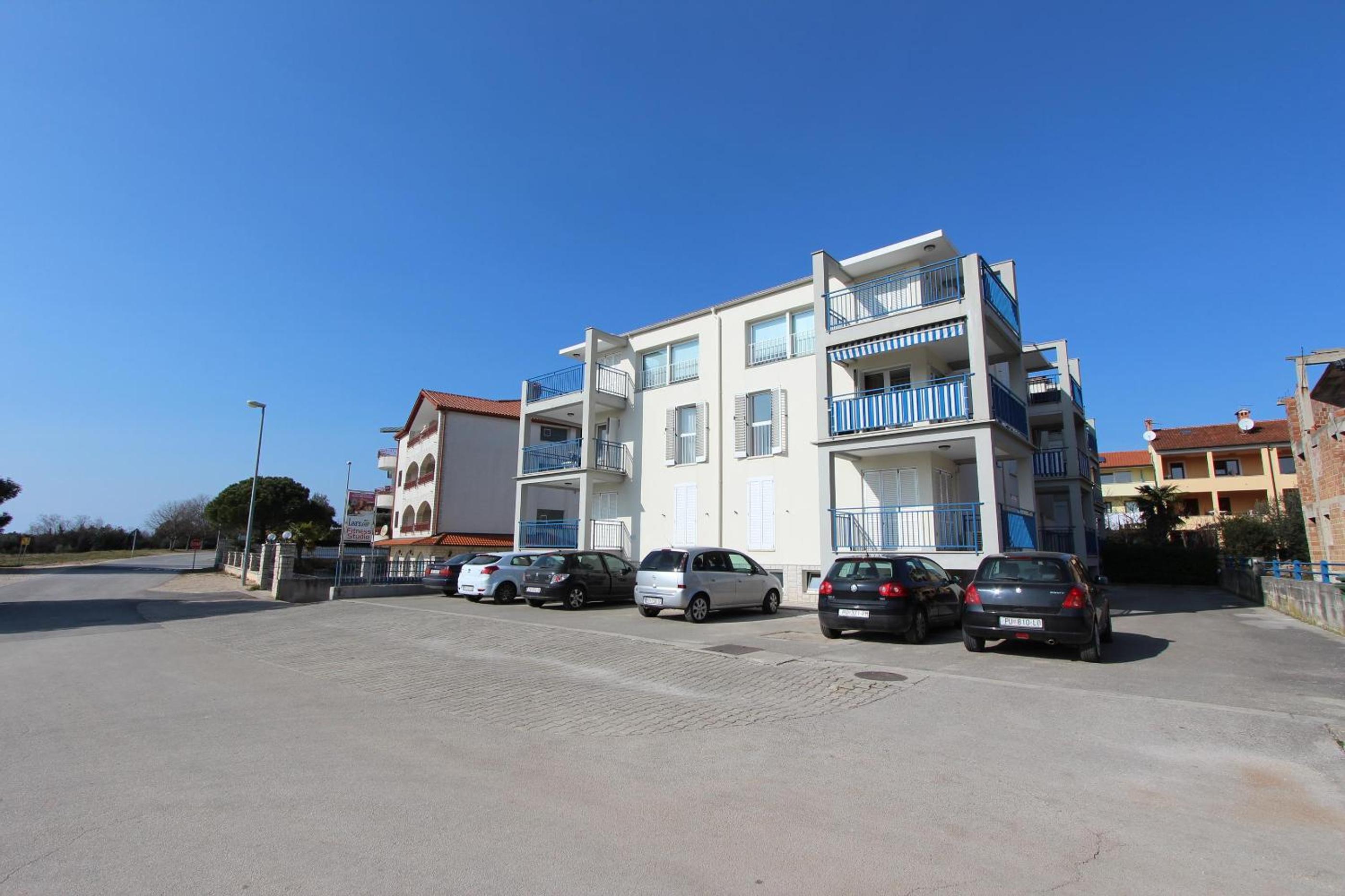 Apartment Ala