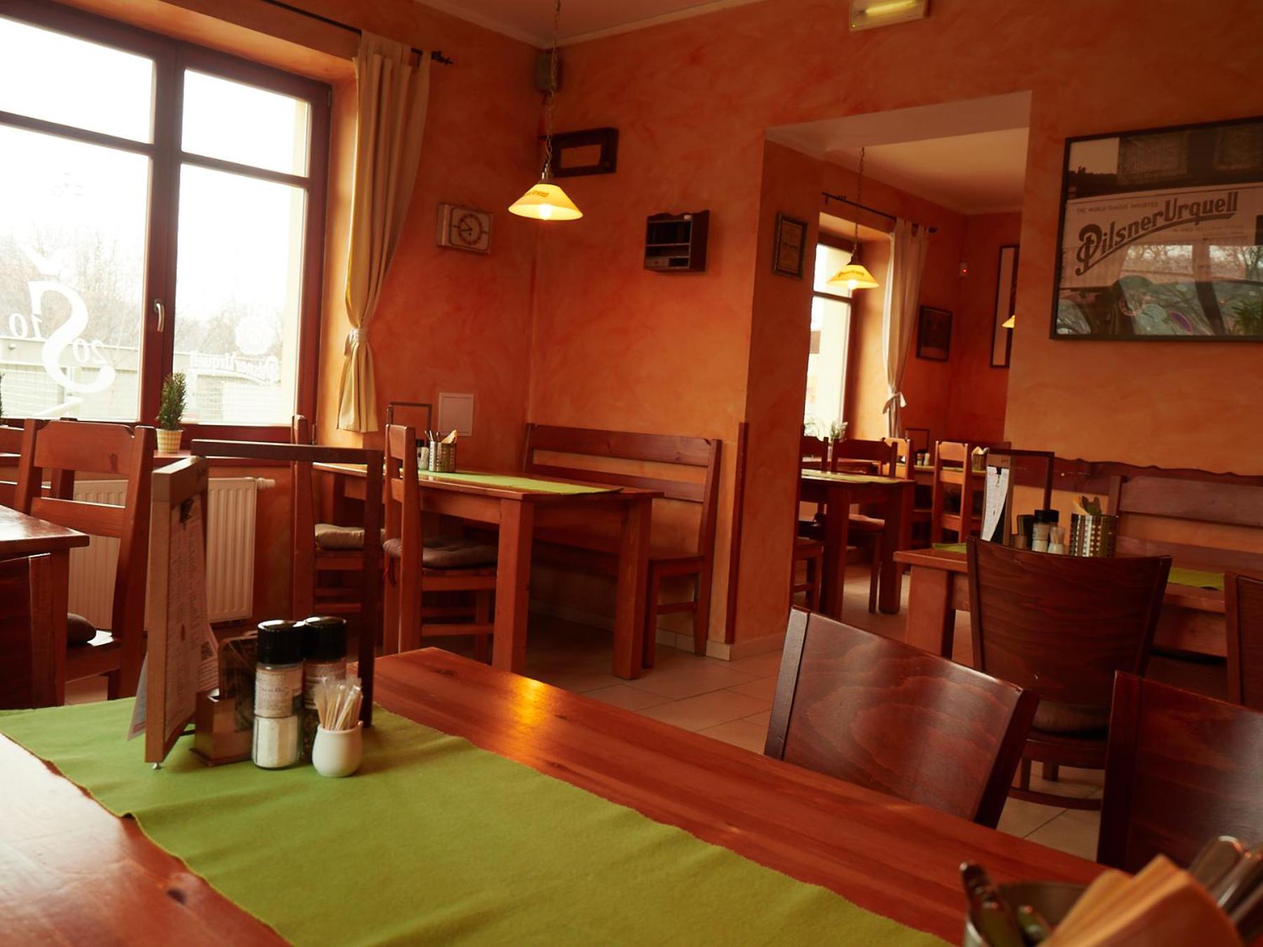 Penzion a Restaurace Simanda