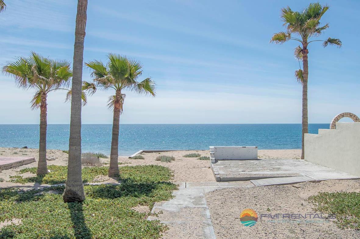 Casita Blanca by FMI Rentals view 2