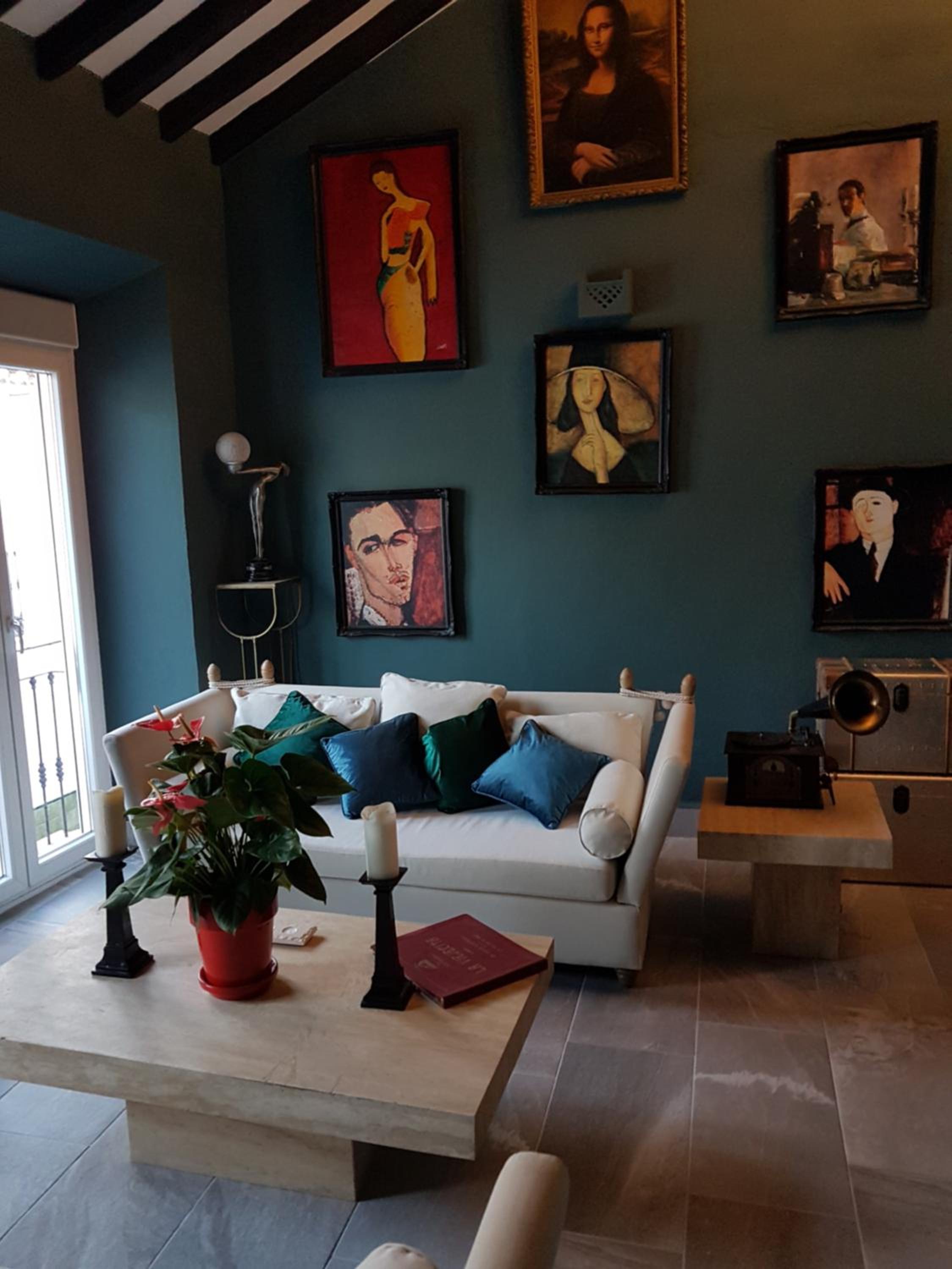 lounge