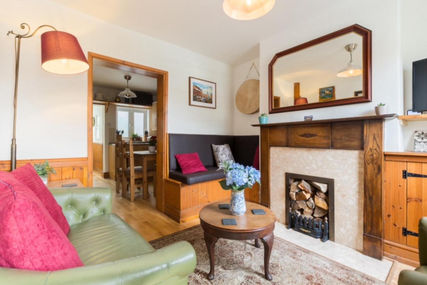 Fergies Canal Side Cottage view 5