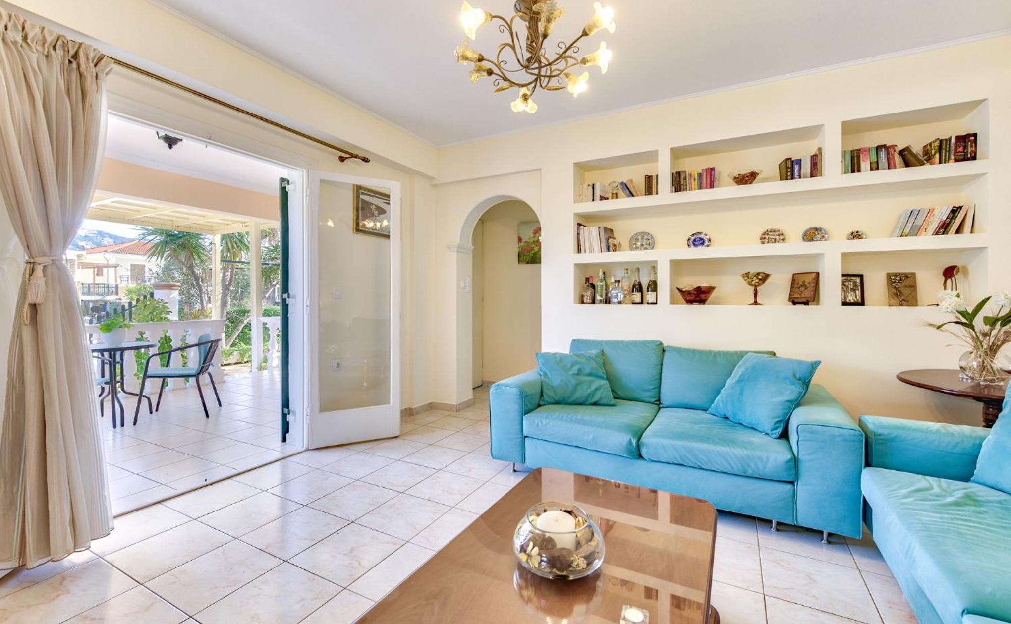 Ina Apartment photo 2