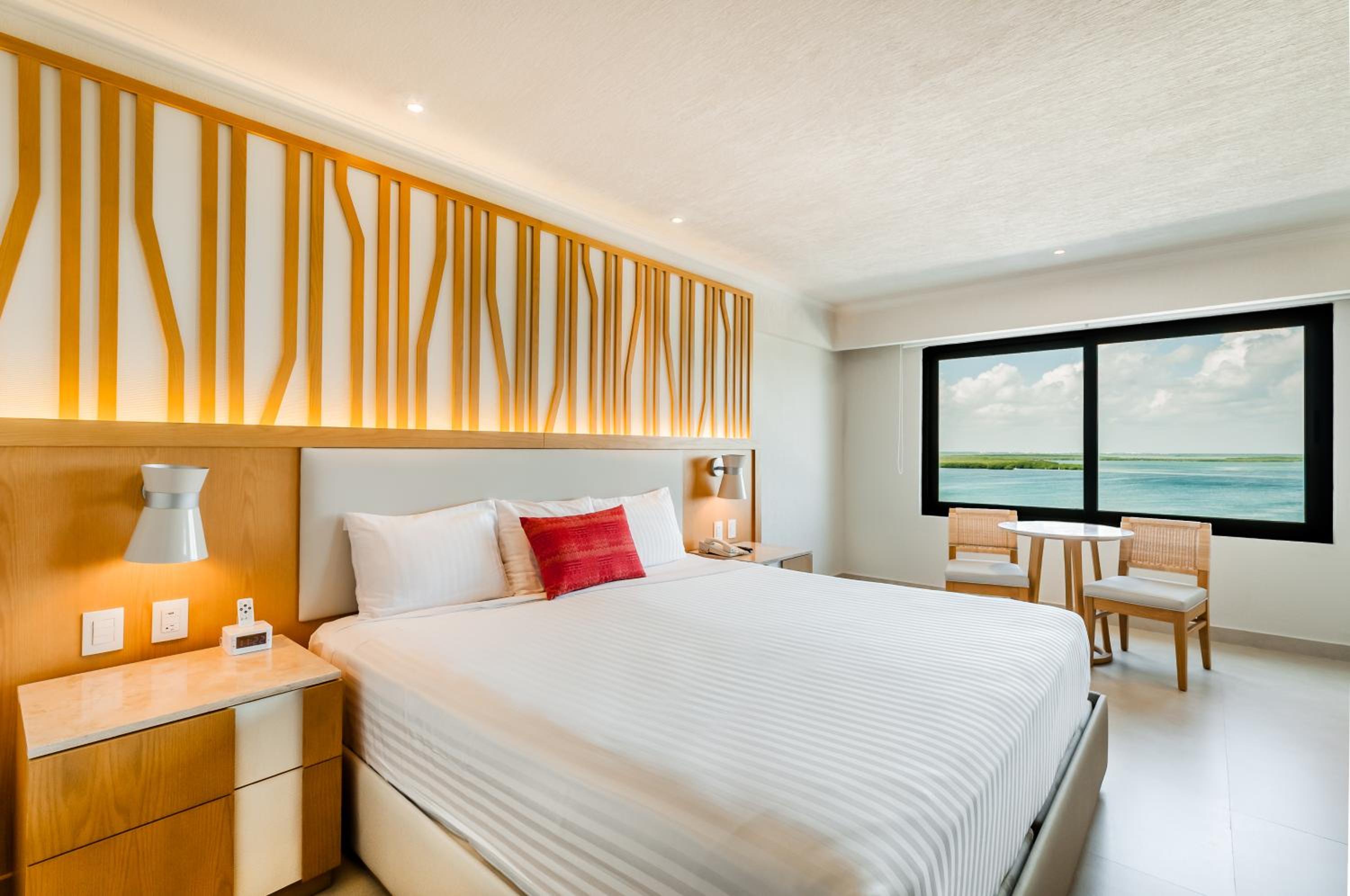 Royal Solaris Cancun - All Inclusive photo 47 of 61