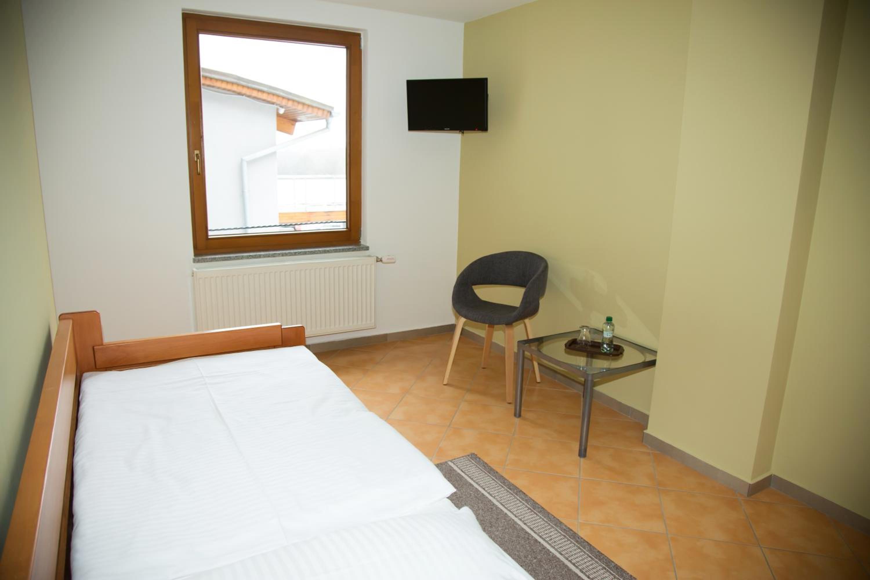 Photo 40