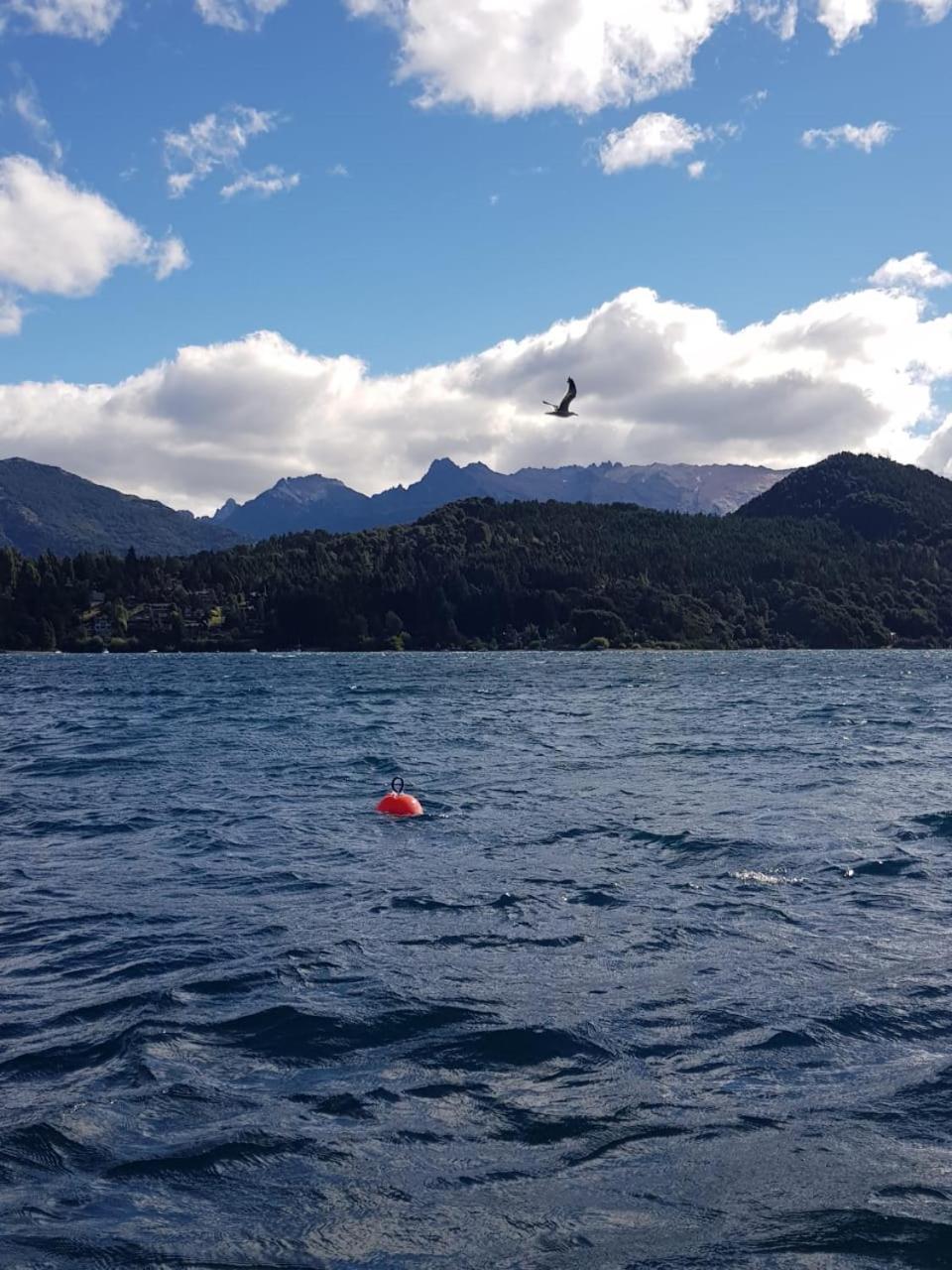 Albanta casa con costa en Bariloche