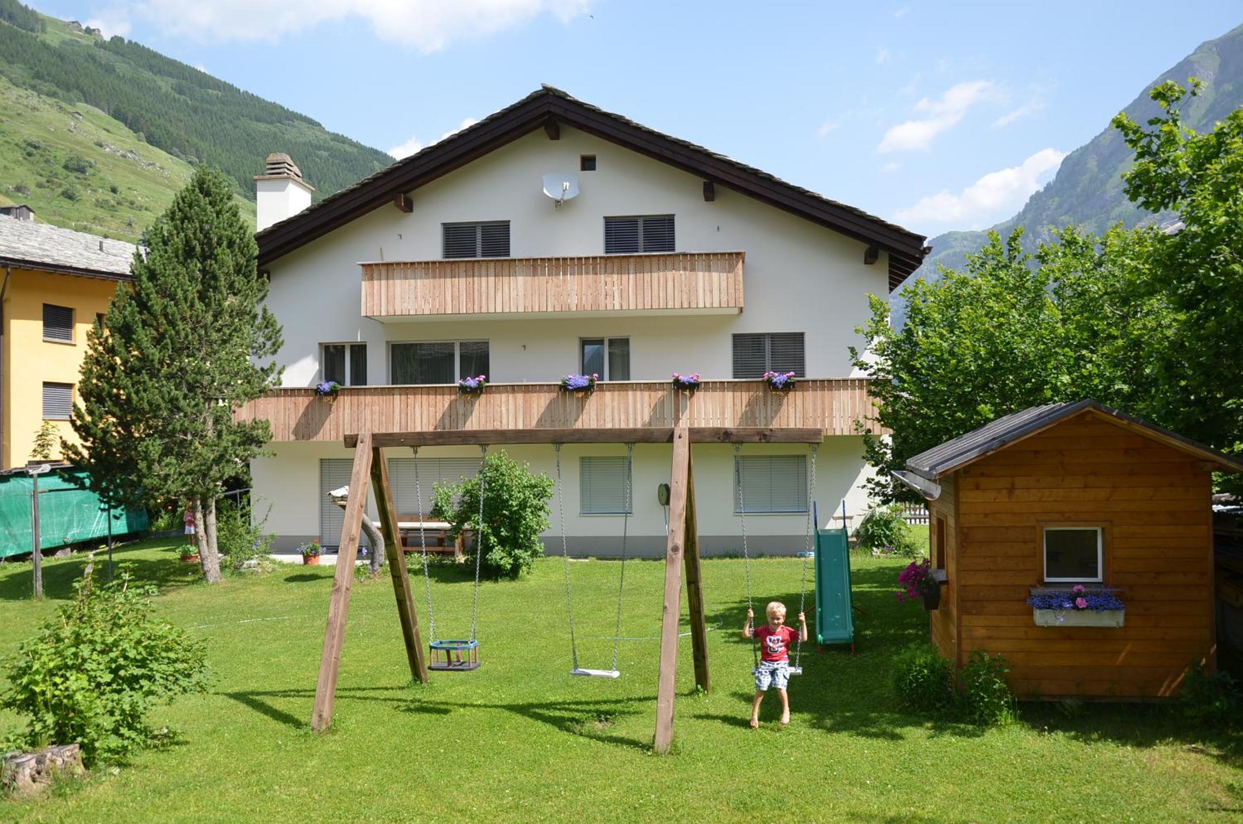 Photo 6