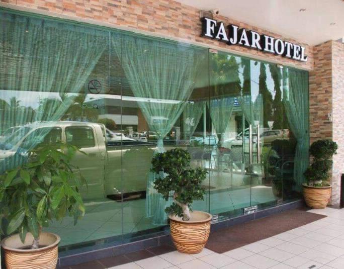Fajar Hotel photo 1