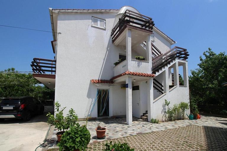 APARTMAN KATY view 5