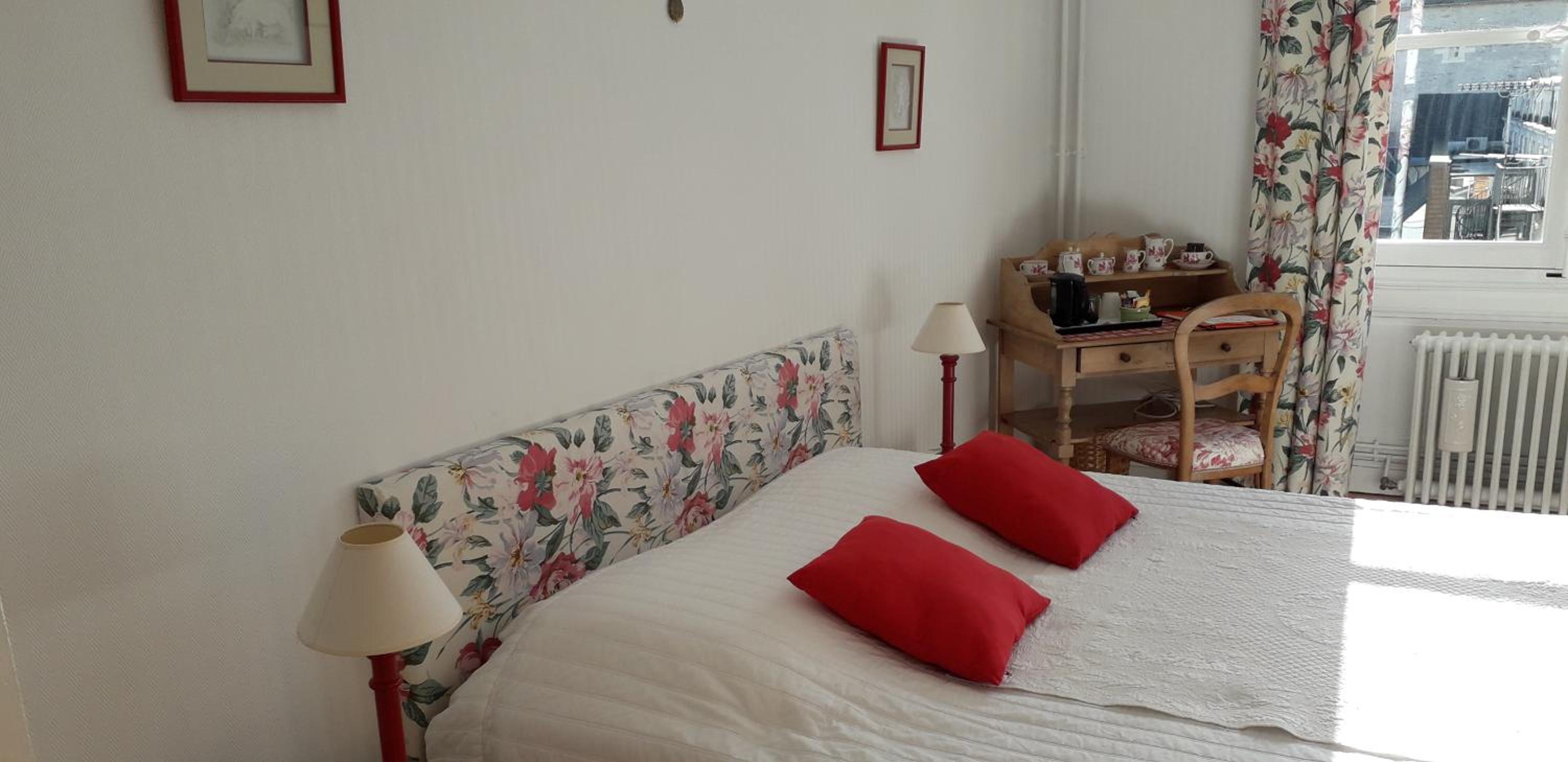 Chambre d'Hôtes Marchand view 3
