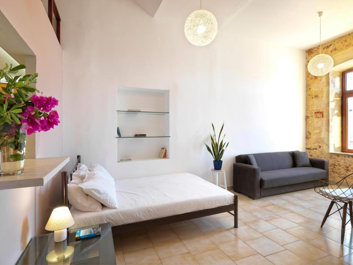 Astraia Residence
