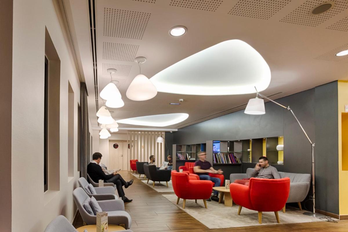 hotel reception