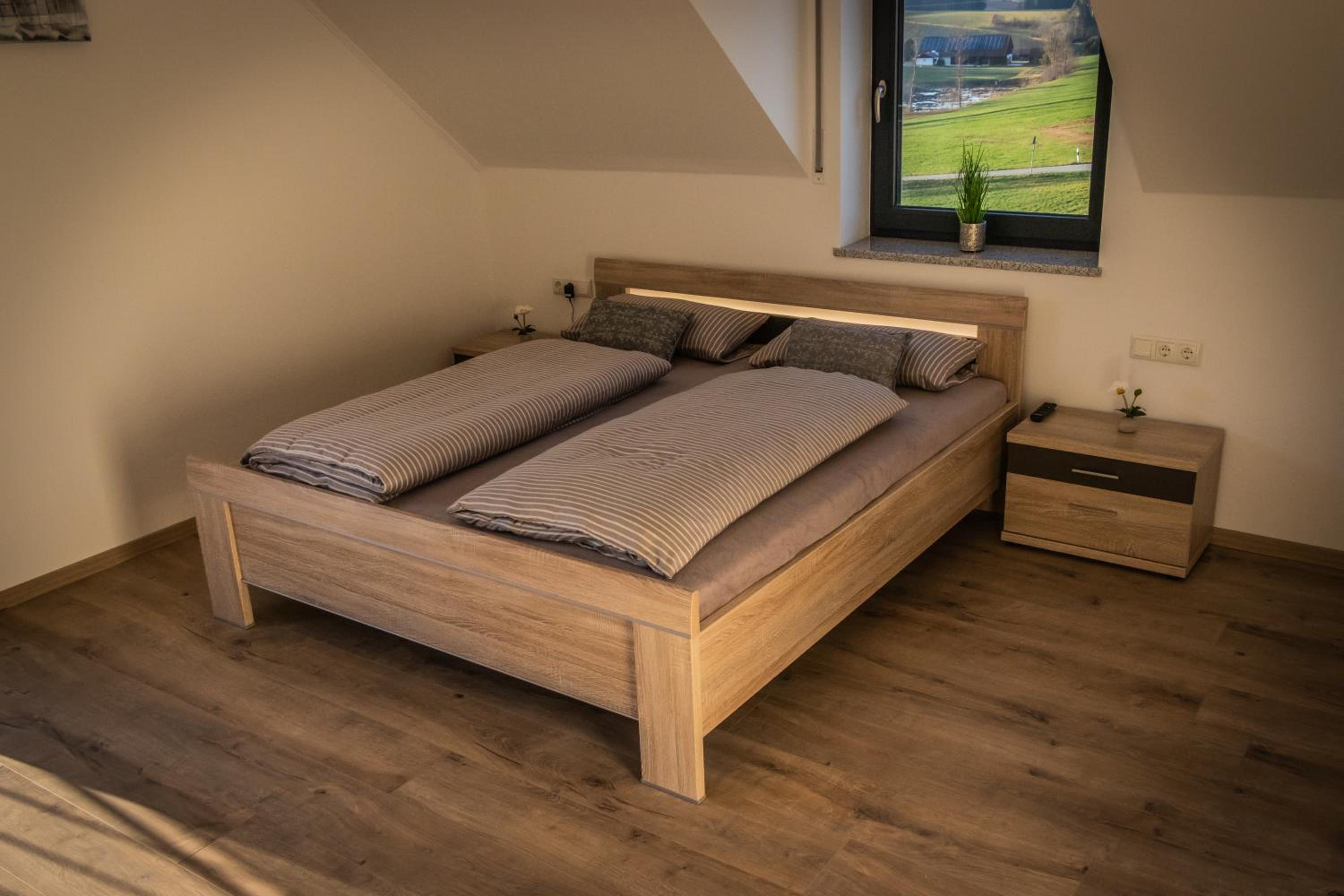 Landhaus Ferienwohnungen mit Pool und Wellness