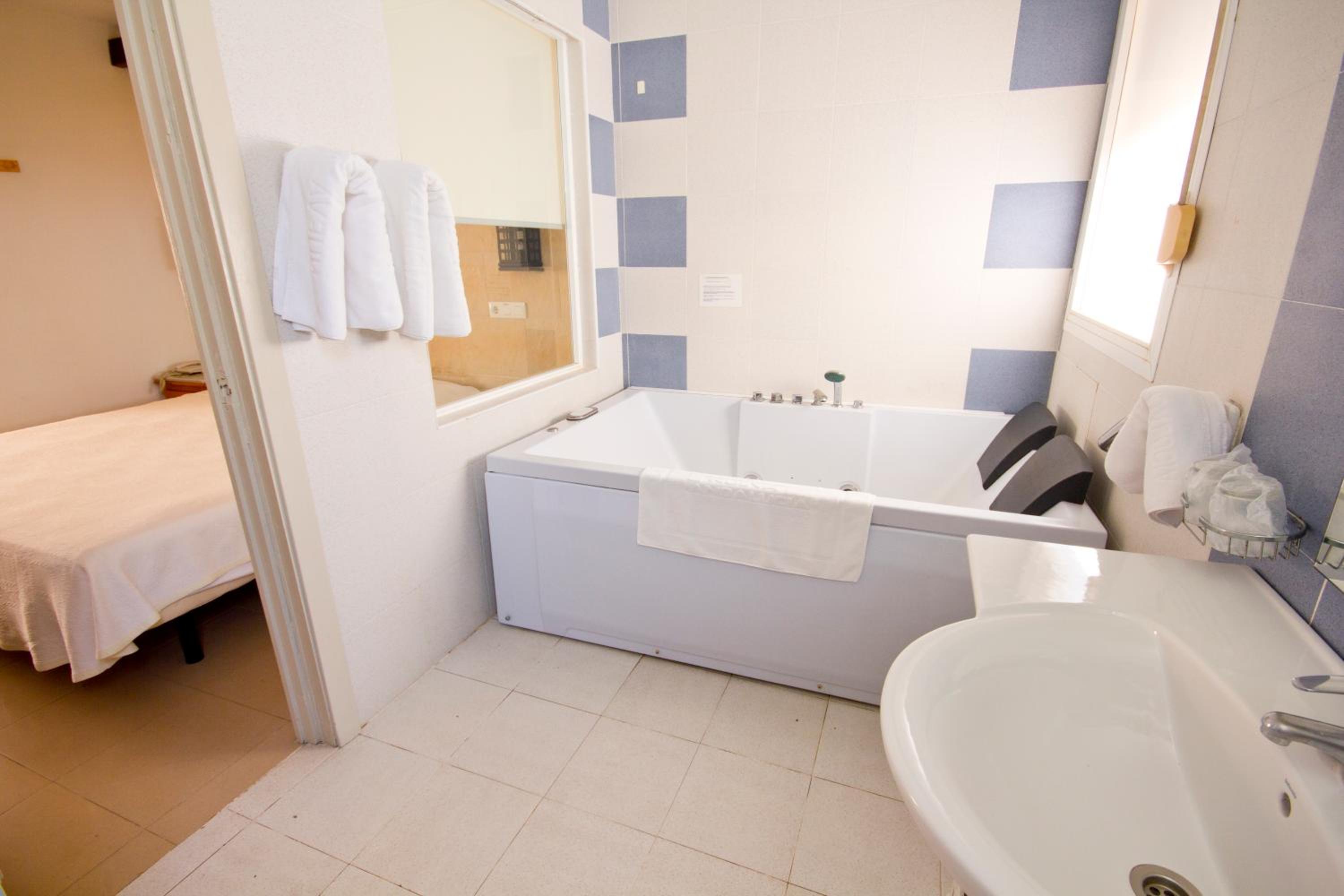 Hostal Nueva Andalucia