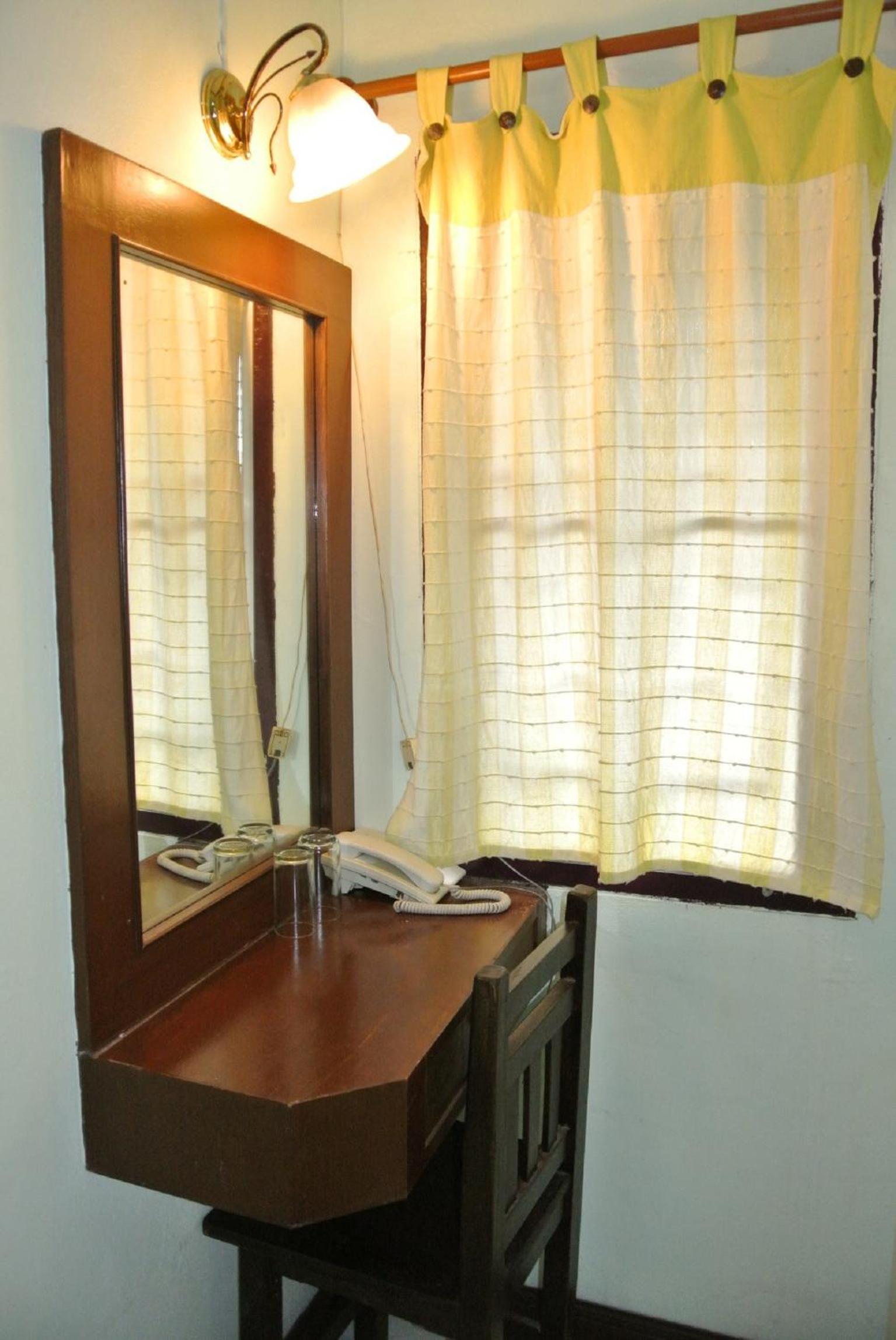 Amarin Inn