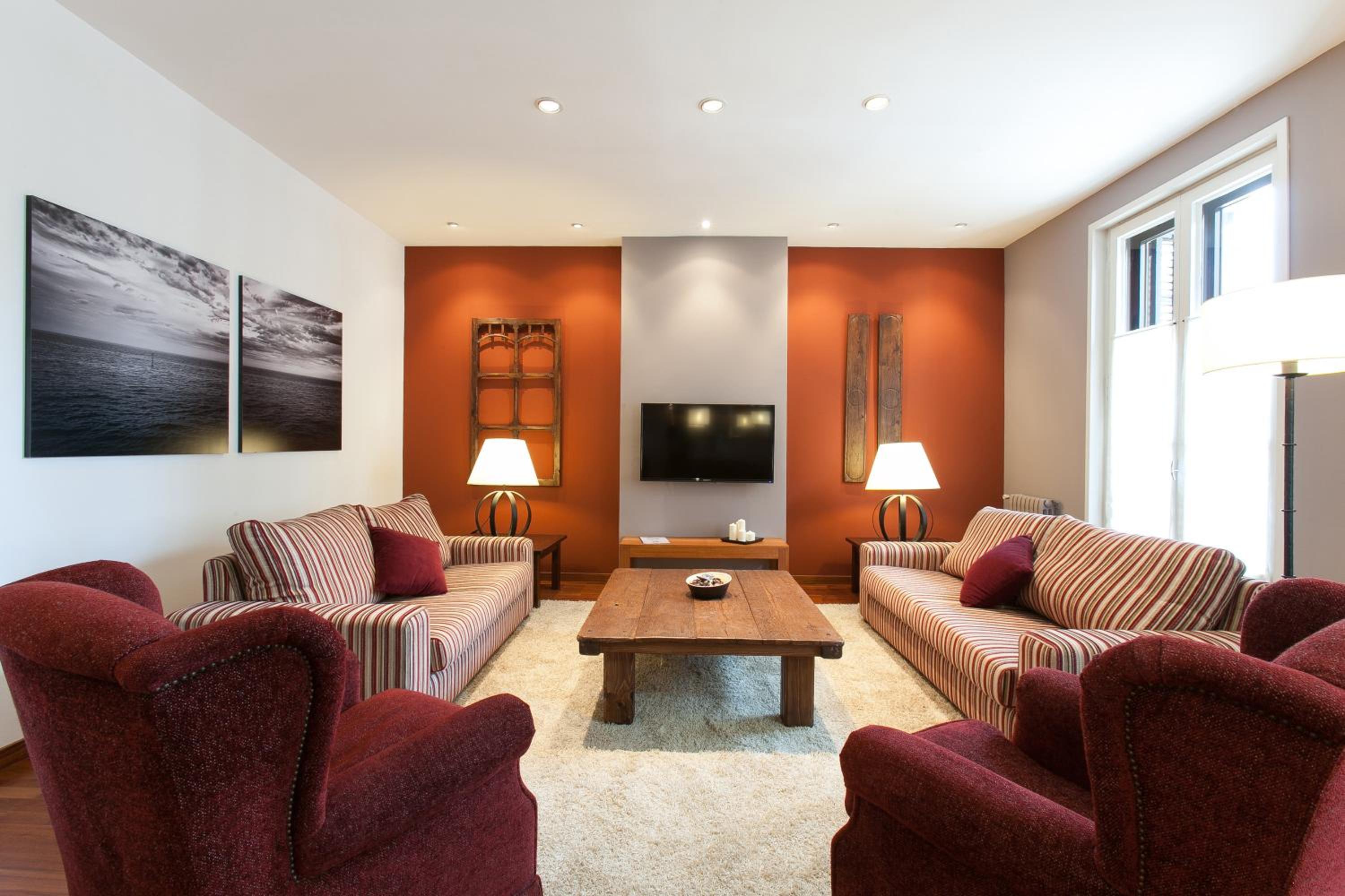 Serennia Apartamentos Ramblas - Plaça Catalunya