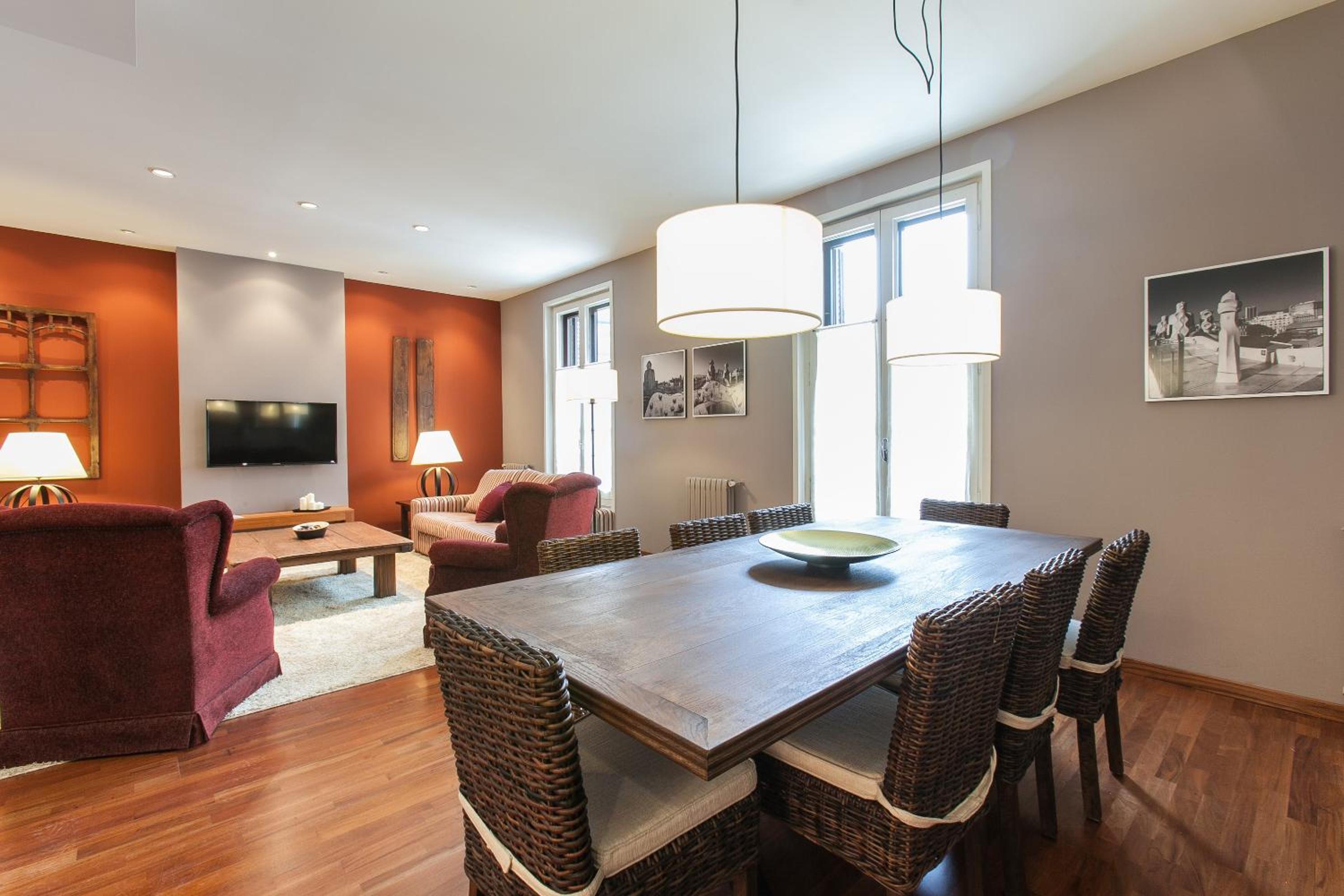 Serennia Apartamentos Ramblas - Plaça Catalunya