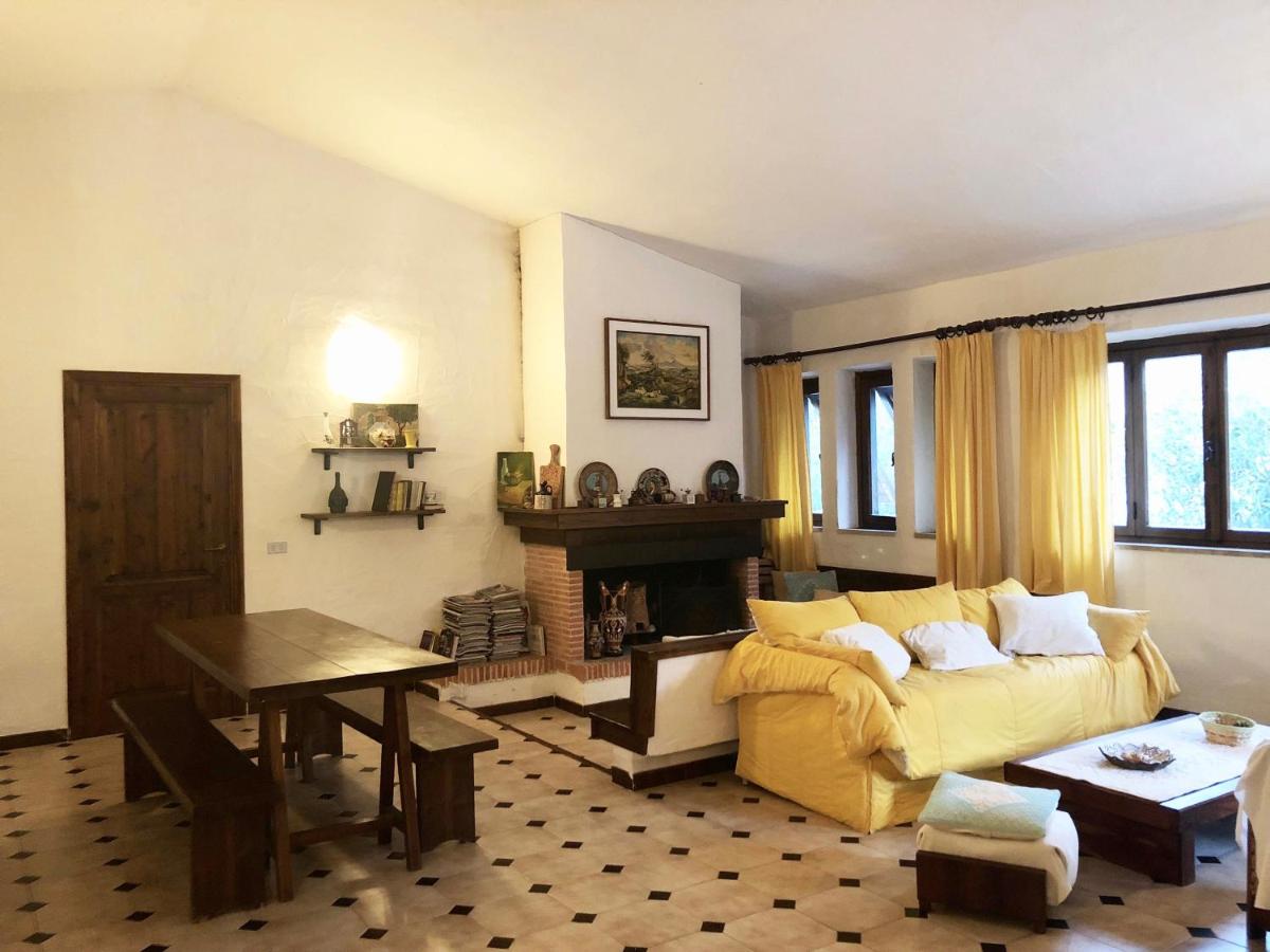 Villa Mare e Rocce view 4