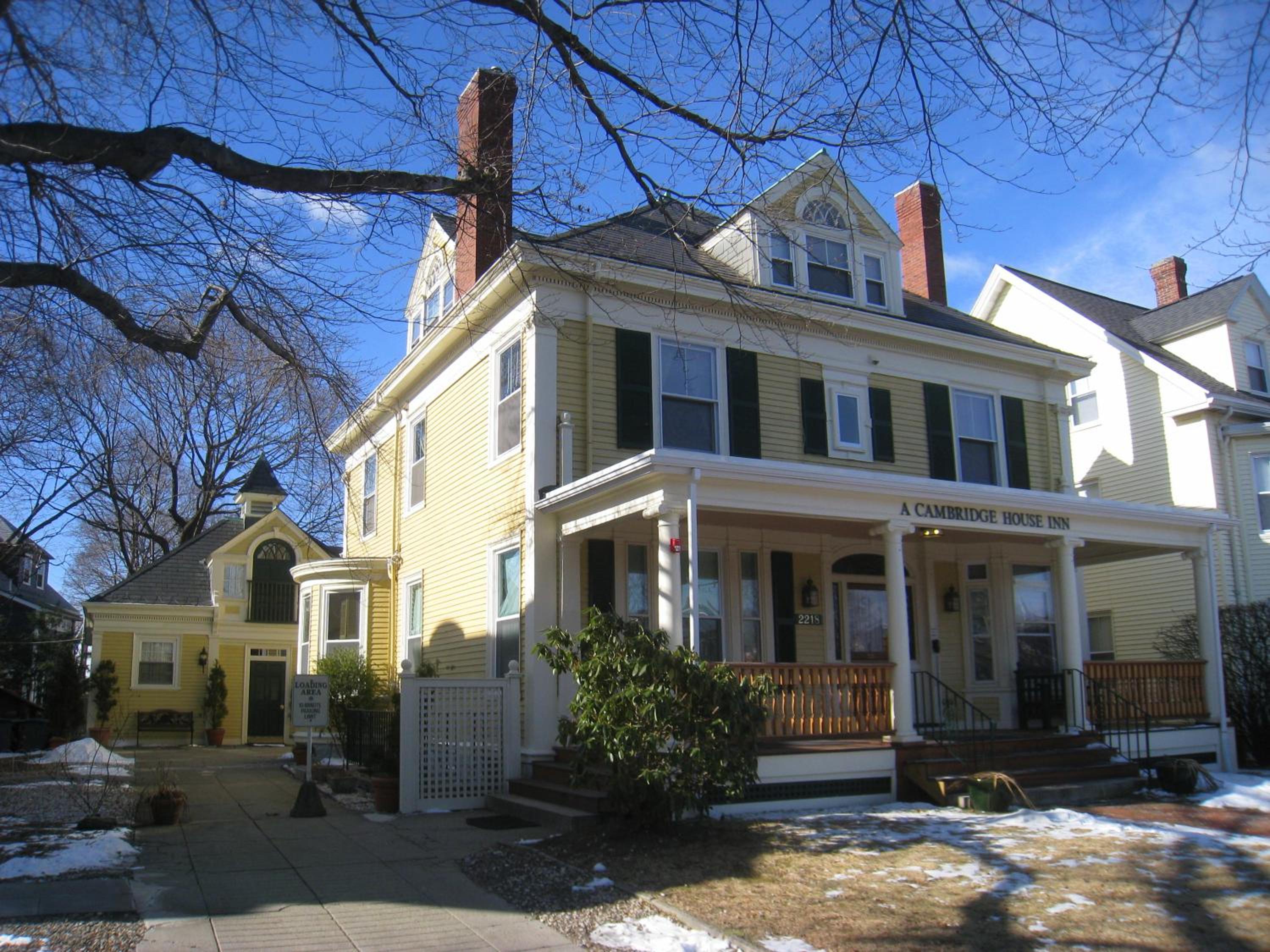 A Cambridge House Inn - Property Image 12