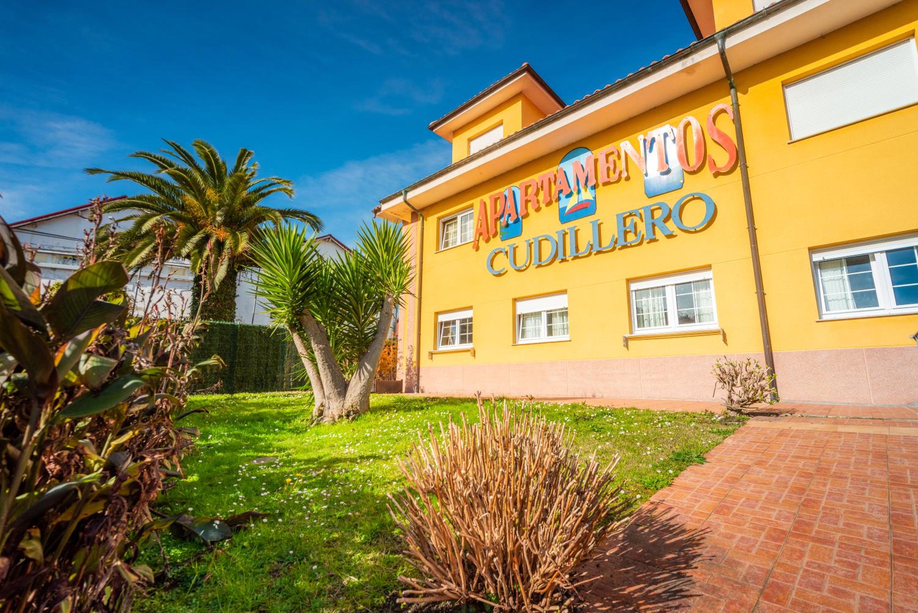 Apartamentos Cudillero