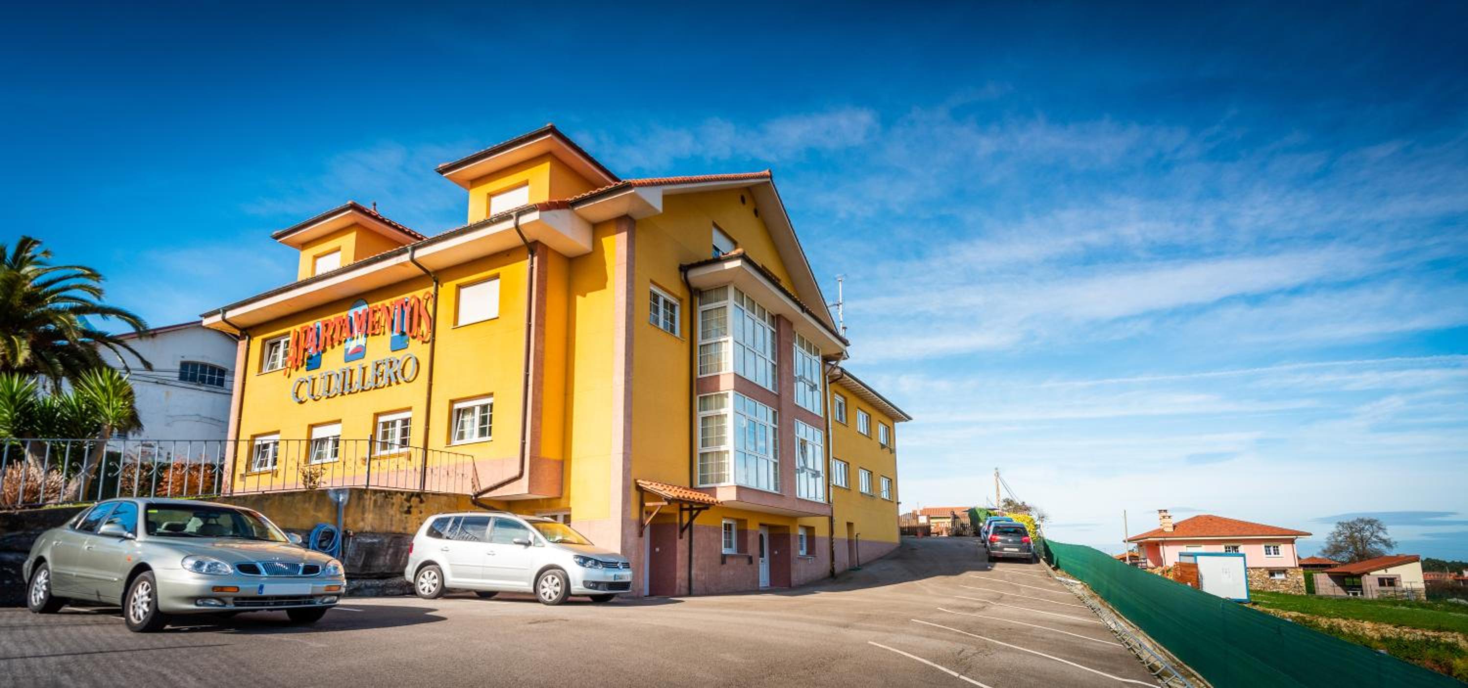 Apartamentos Cudillero