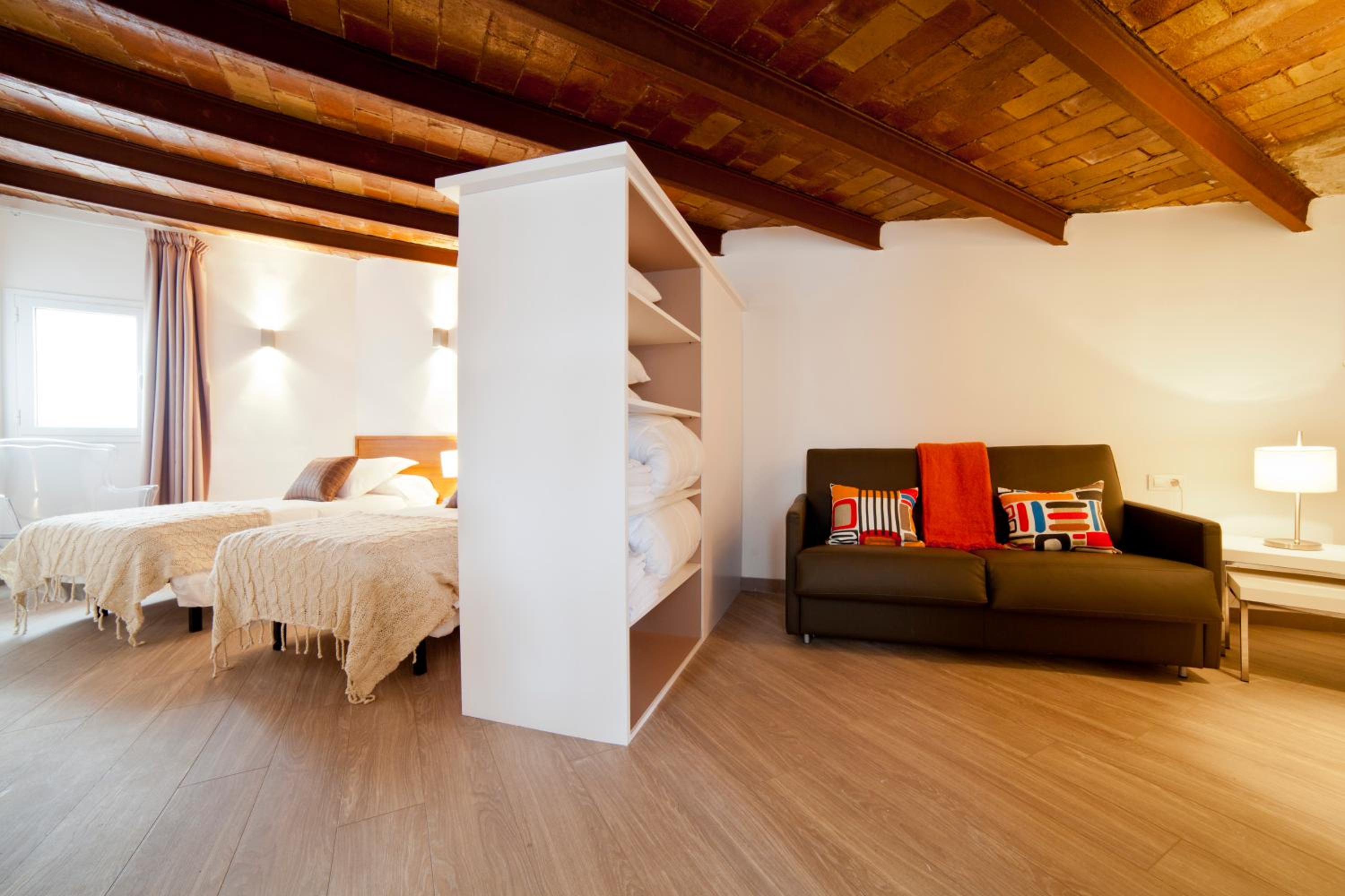 Serennia Apartamentos Ramblas - Plaça Catalunya