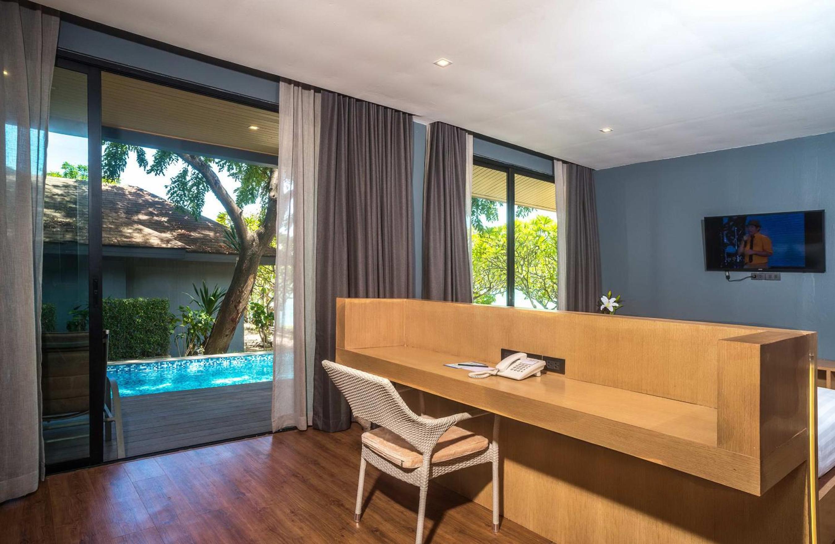 hotel room