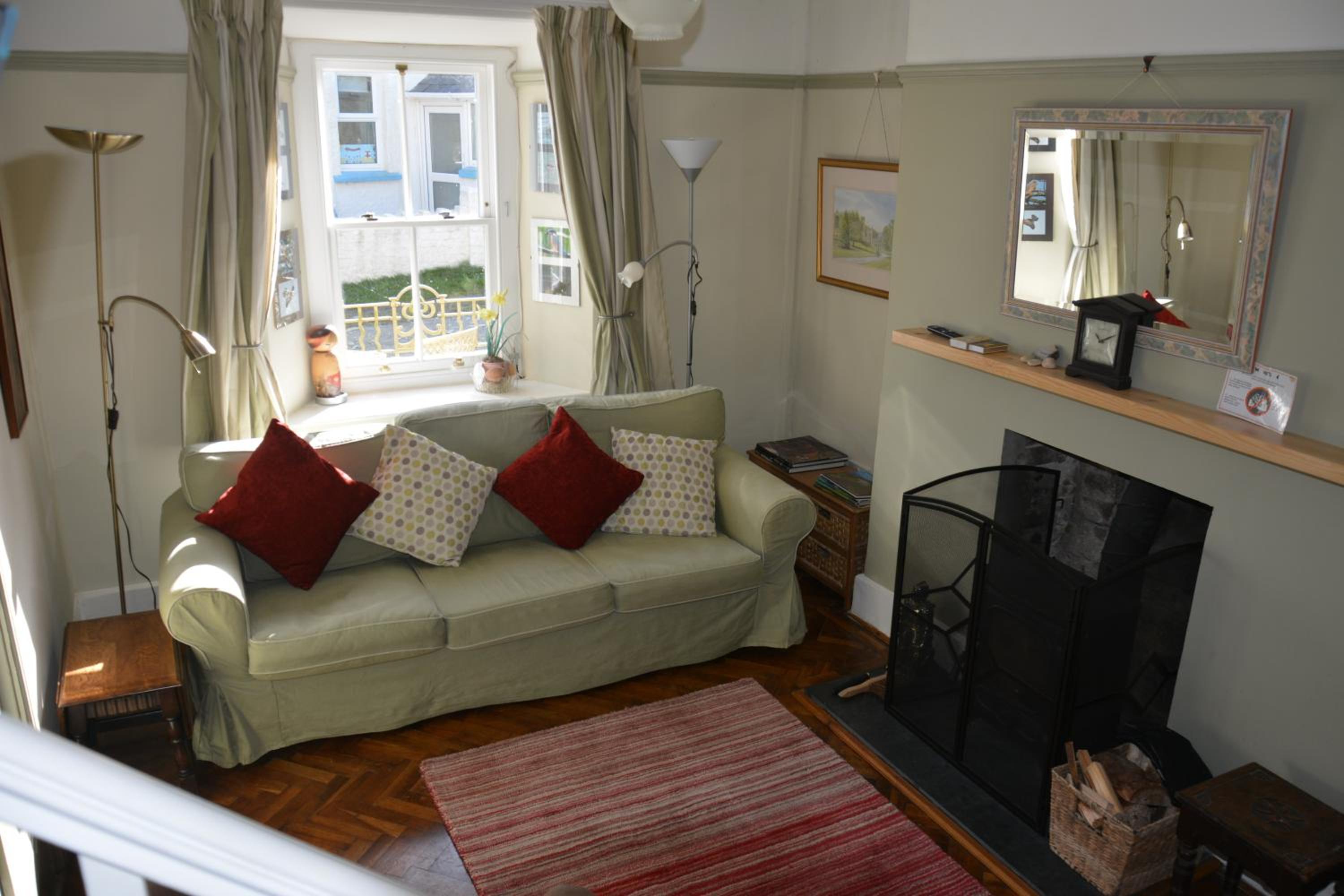 Photo 10