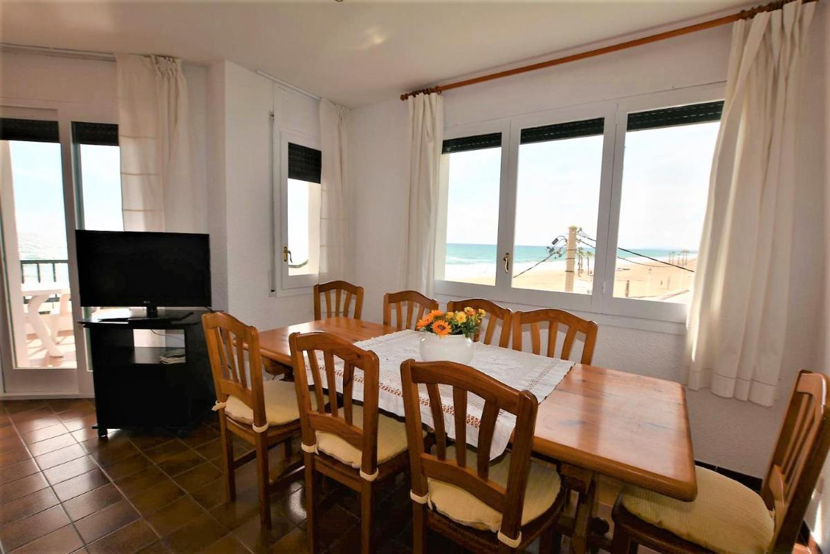 Villa Service - Els Pescadors photo 5