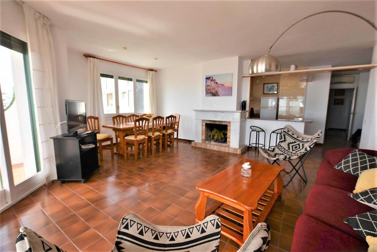 Villa Service - Els Pescadors photo 3