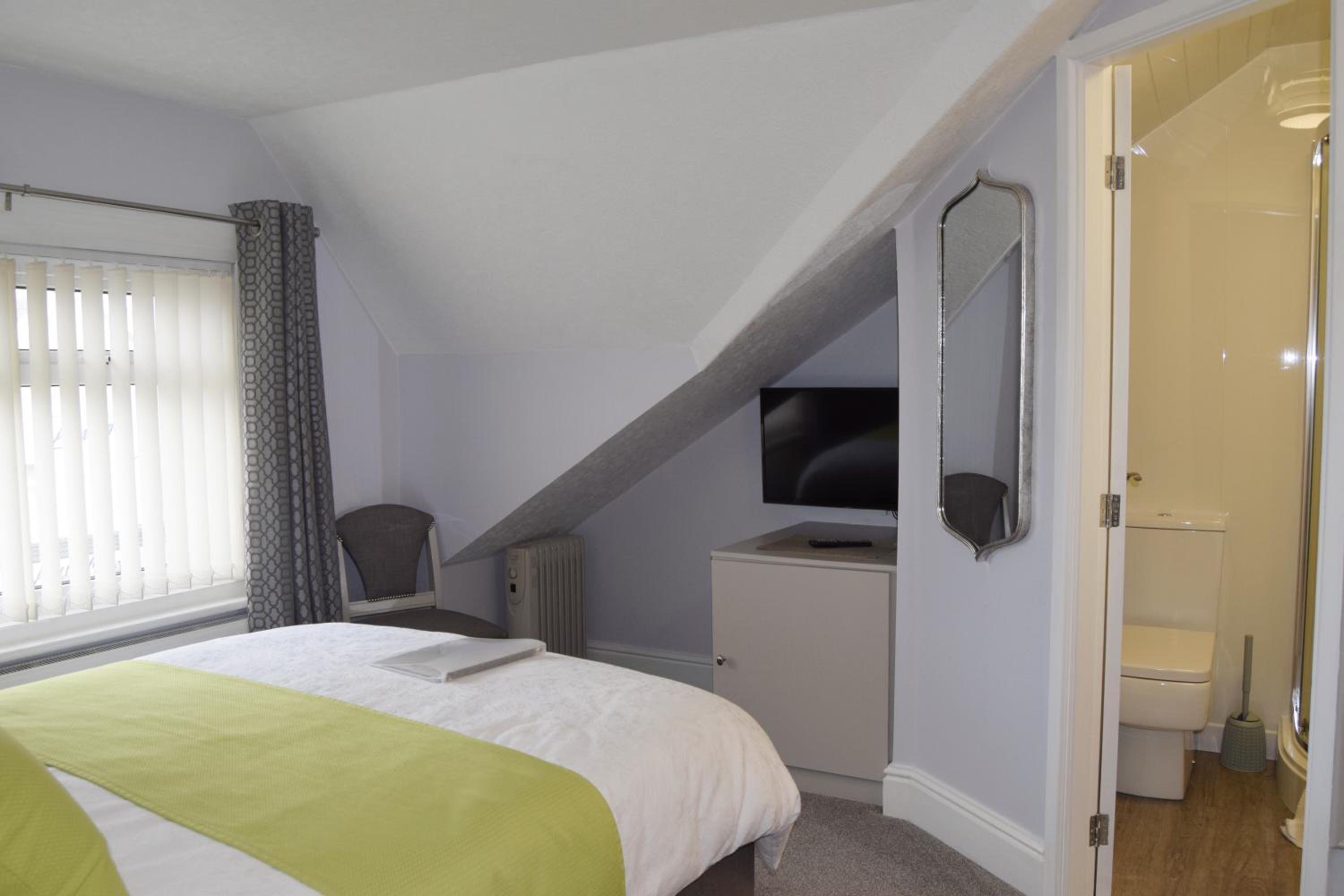 Avenue Guest House